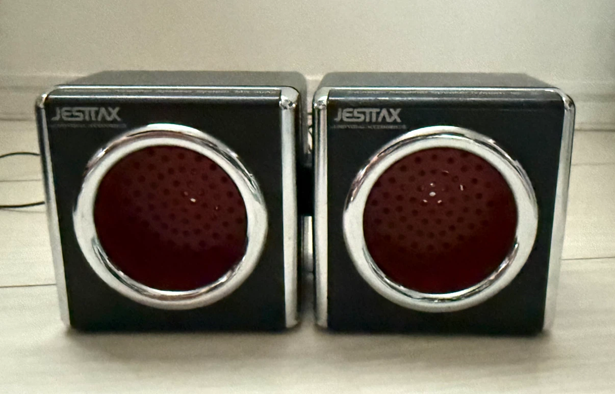 ⚠️ジャンク品です‼️JESTTAX ポータブルミニSpeaker