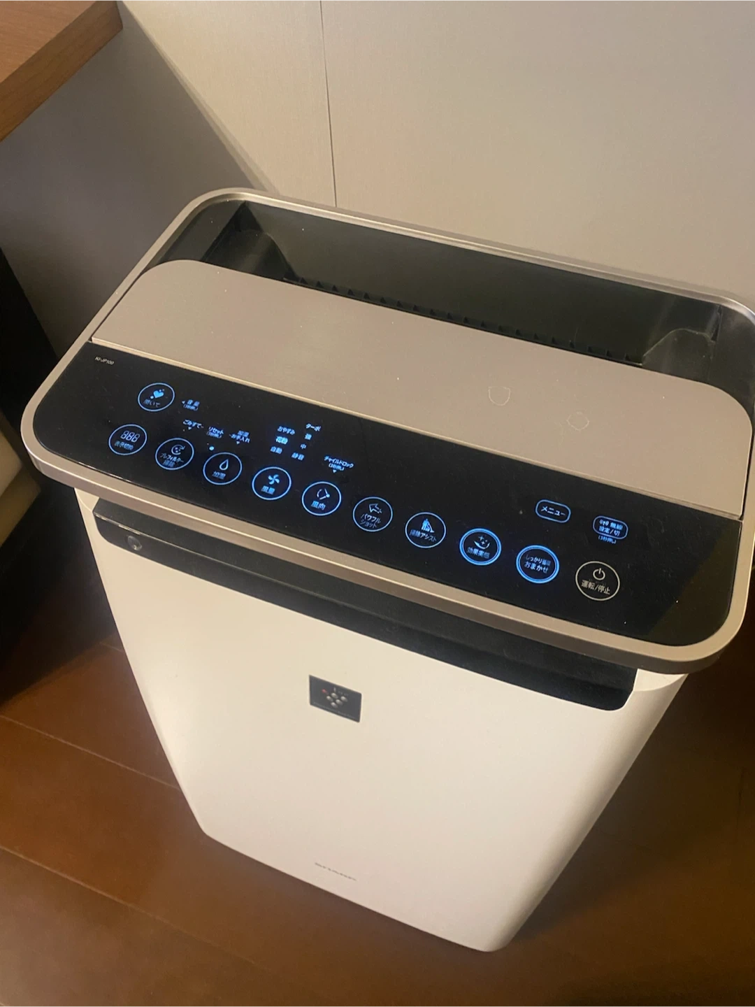 シャープ 加湿空気清浄機 KI-JP100-W 2020年製の写真3枚目