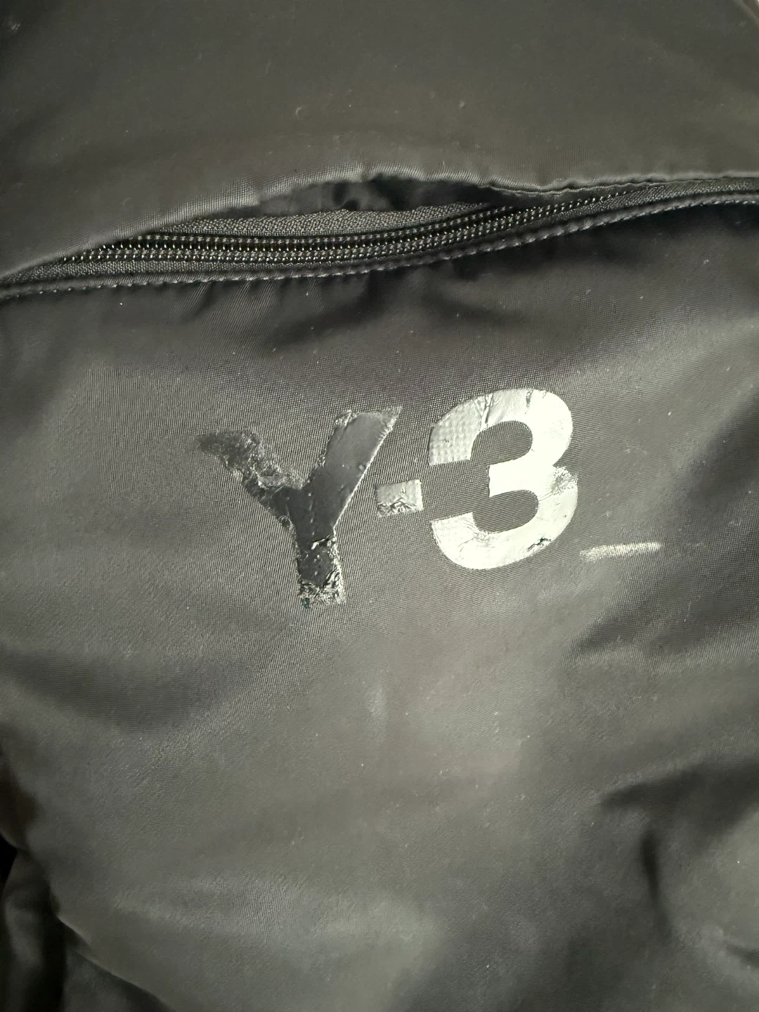 Y-3 バックパック ブラックの写真3枚目