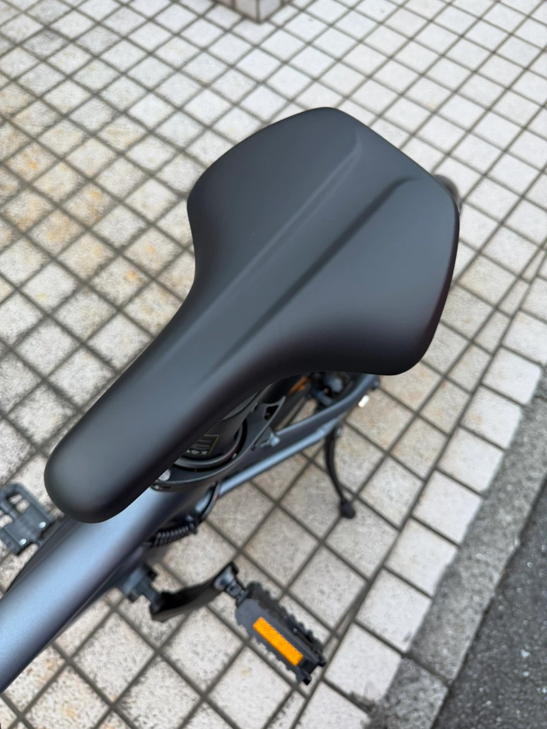 A DECE OASIS 電動アシスト自転車 折りたたみの写真7枚目