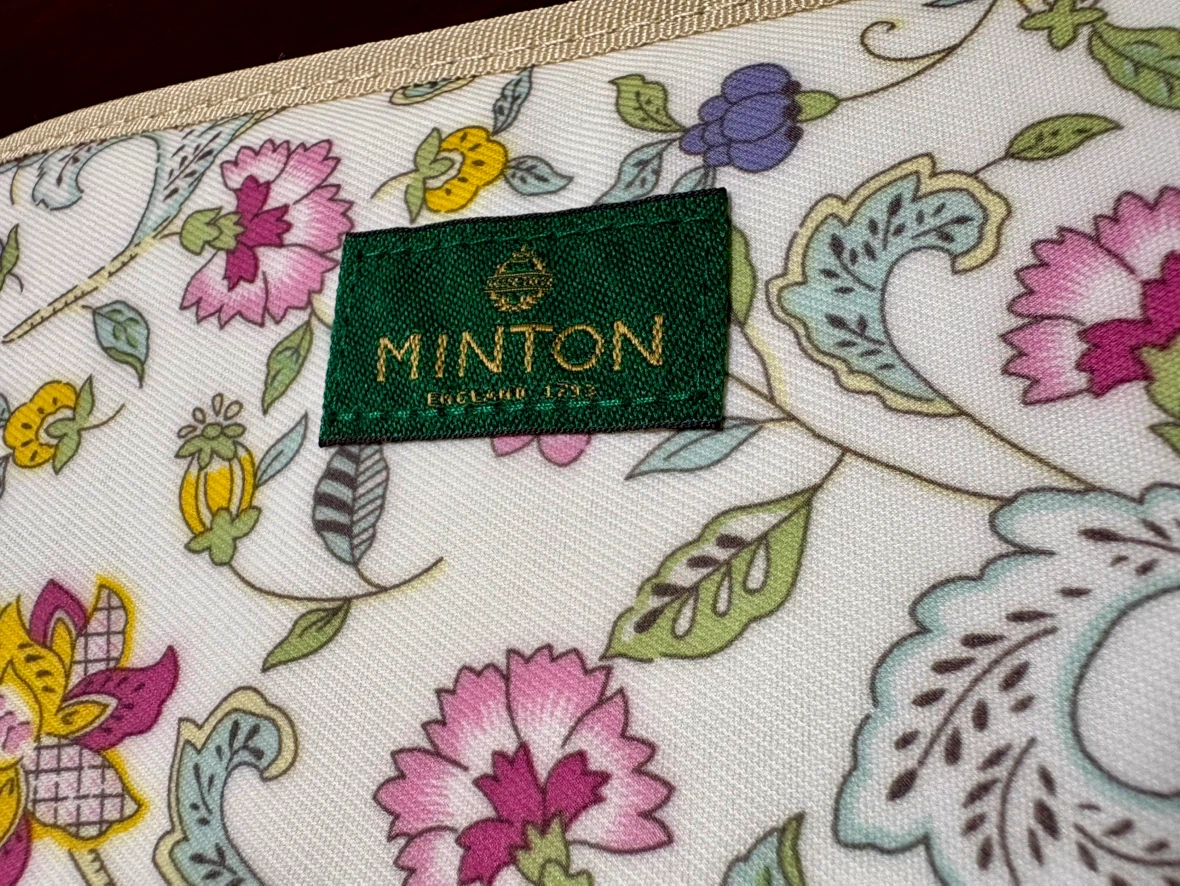MINTON（ミントン）  花柄マルチケースの写真2枚目