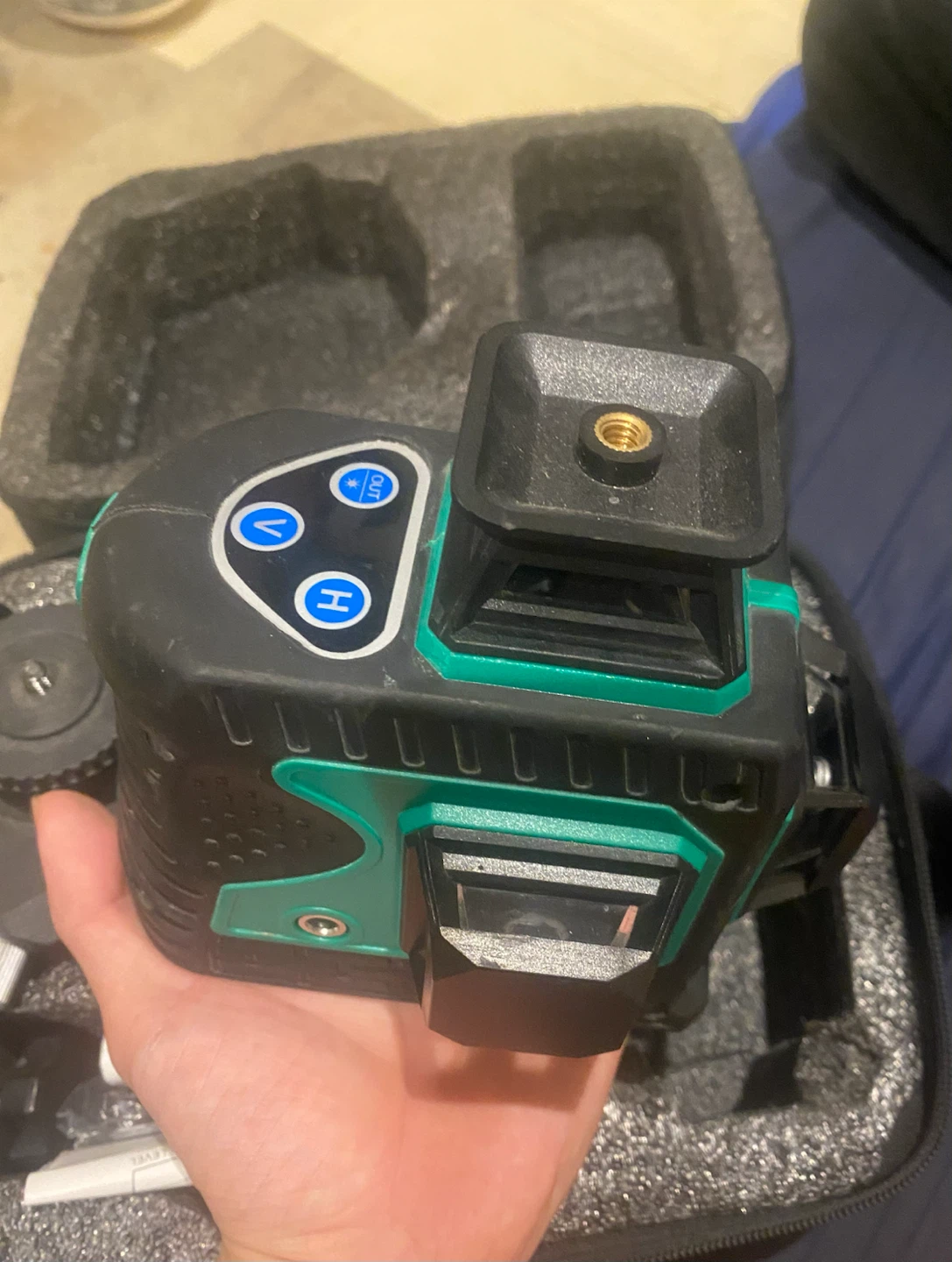 グリーンレーザー墨出し器の写真2枚目
