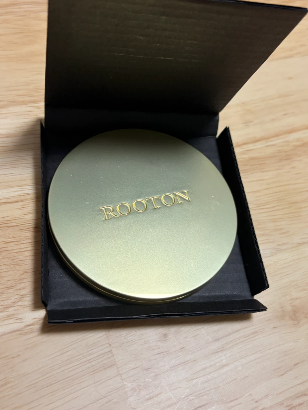 ROOTON 手鏡 コンパクトミラー ゴールドの写真3枚目