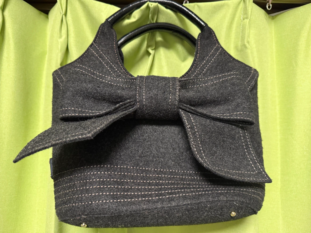 Kate Spade NEW YORK リボン フェルト ハンドバッグの写真9枚目