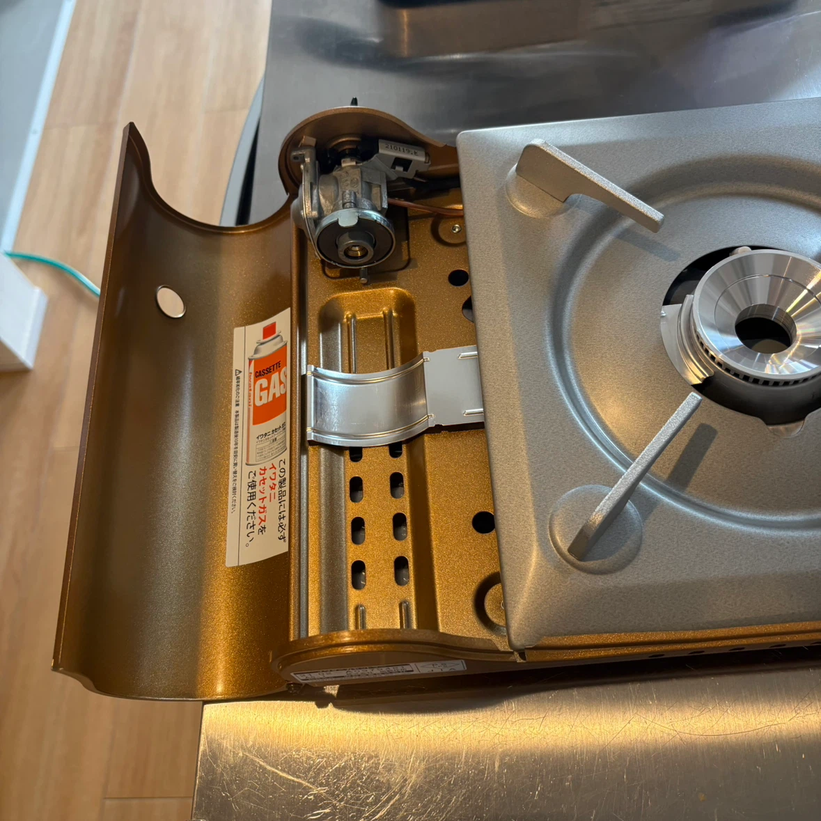 美品 イワタニ カセットコンロ 達人スリム CB-AS-1の写真2枚目