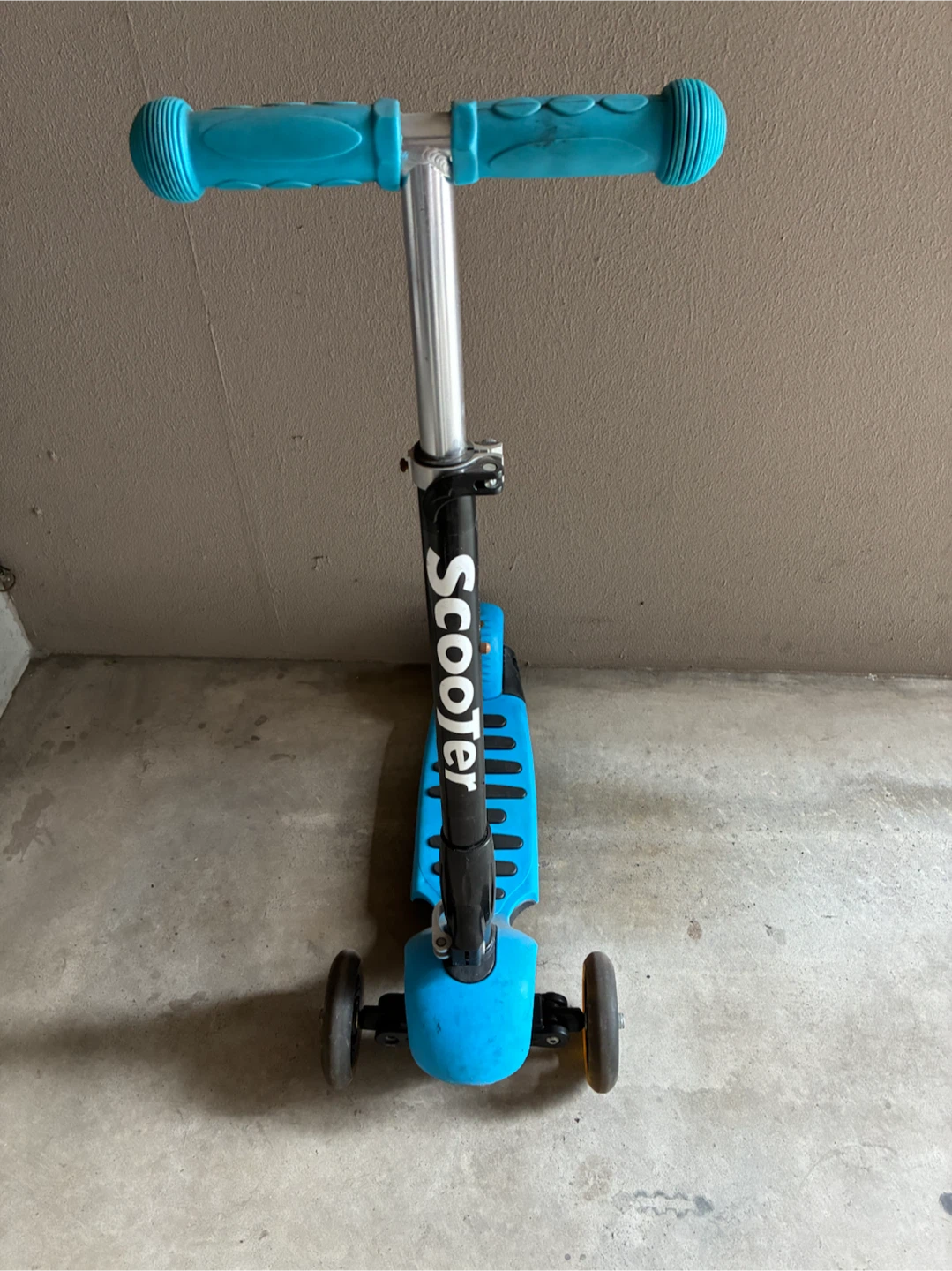 scoojer キックボード  子の写真2枚目