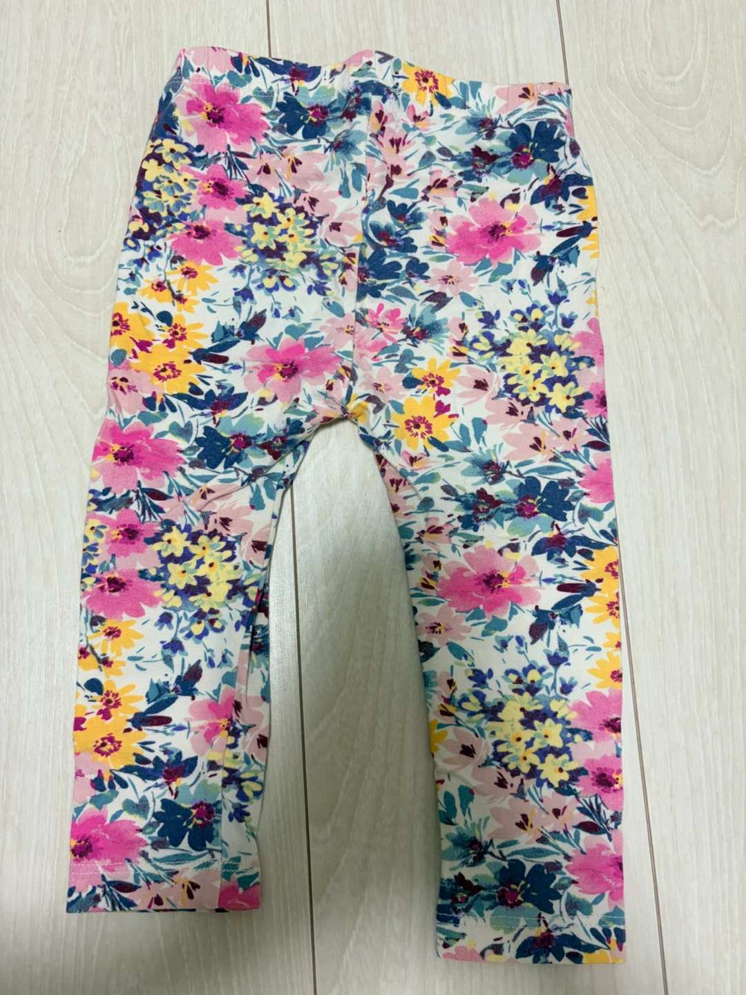 【美品】ベビーギャップ 花柄セットアップ 80cmの写真7枚目