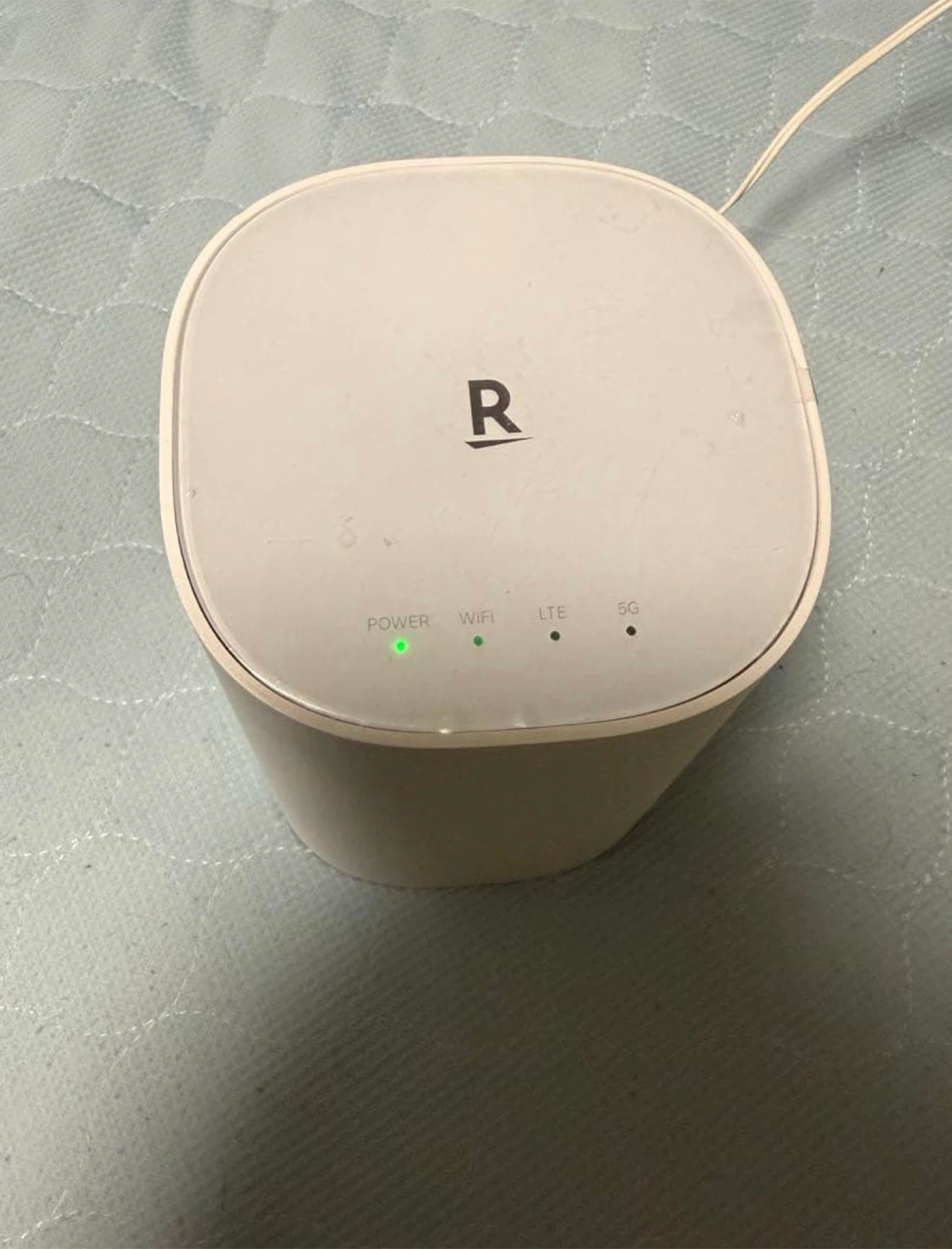 楽天モバイル ホームルーター 5G