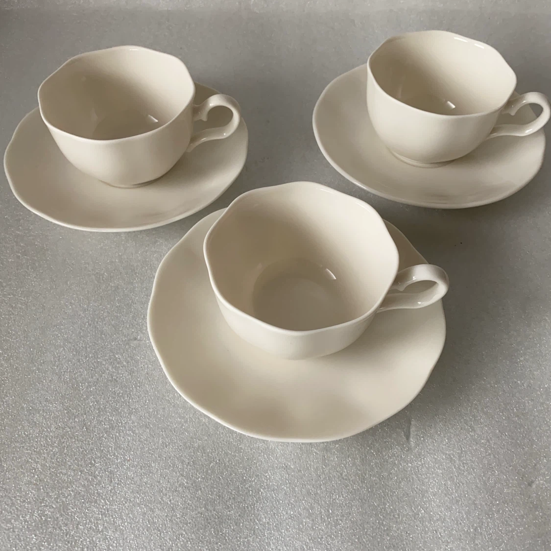 コーヒーカップ＆ソーサー 3客セット H206