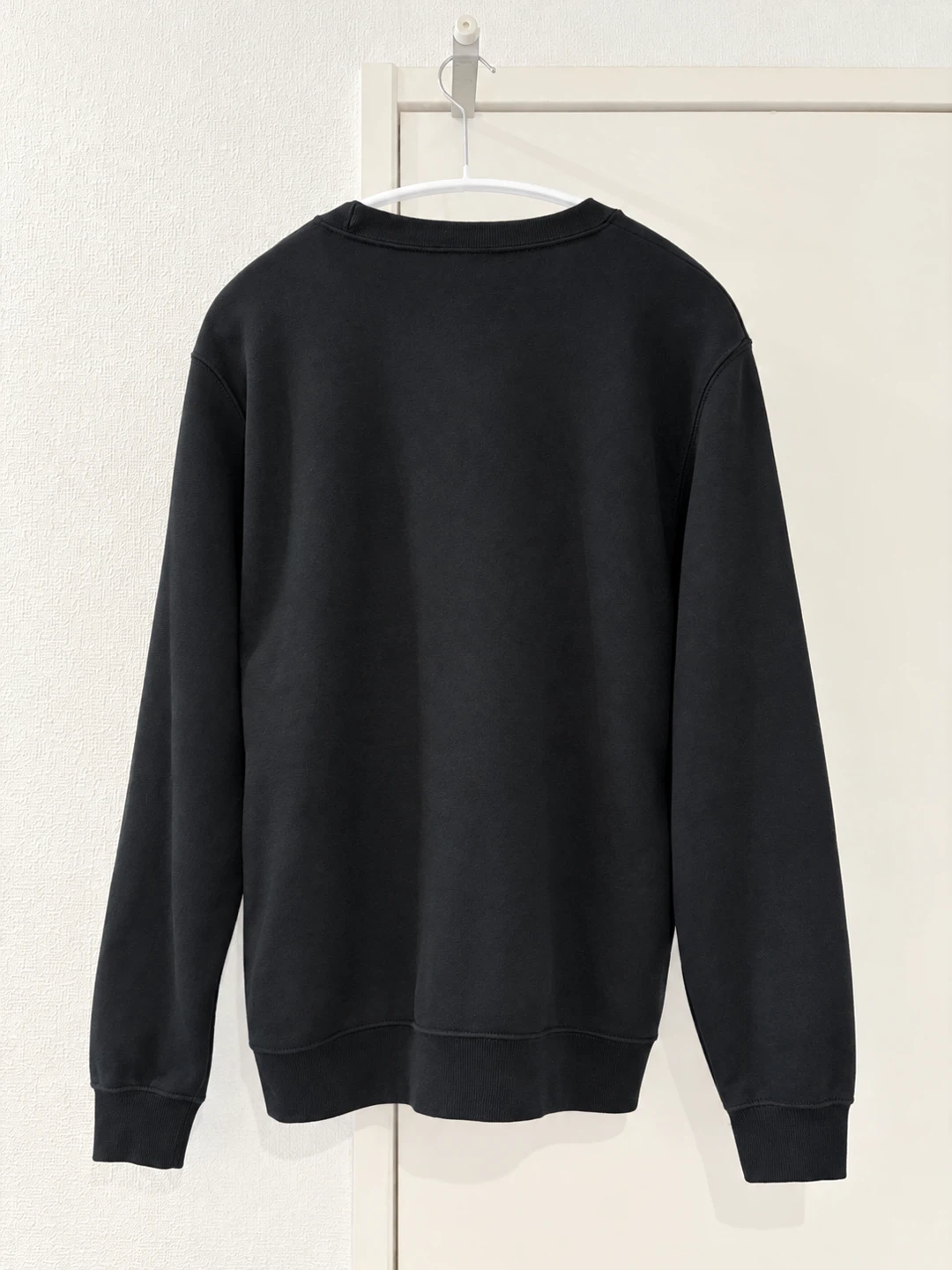 BEAMS T クマ プリント スウェット ブラック Sの写真2枚目
