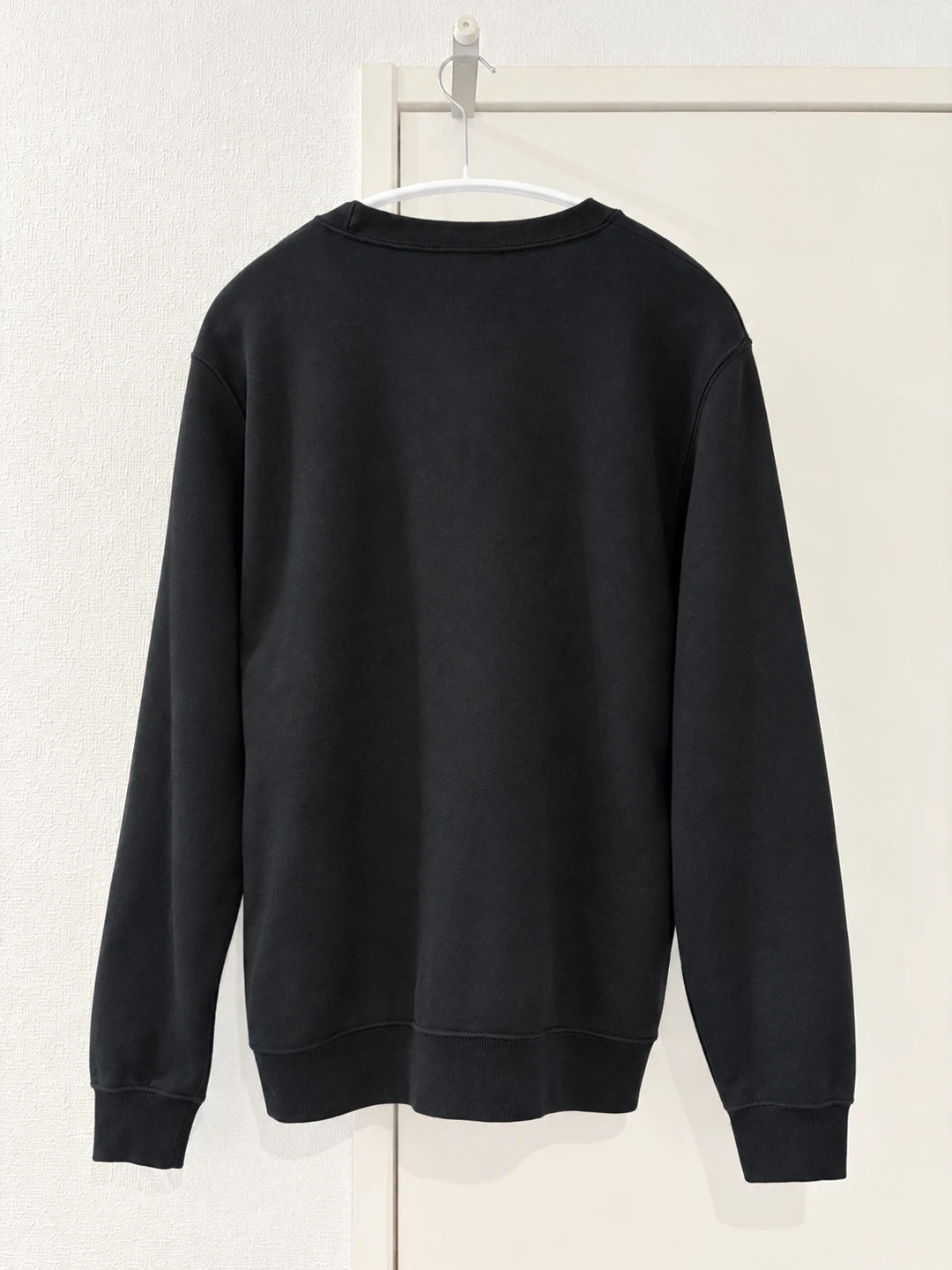 BEAMS T クマ プリント スウェット ブラック Sの写真2枚目