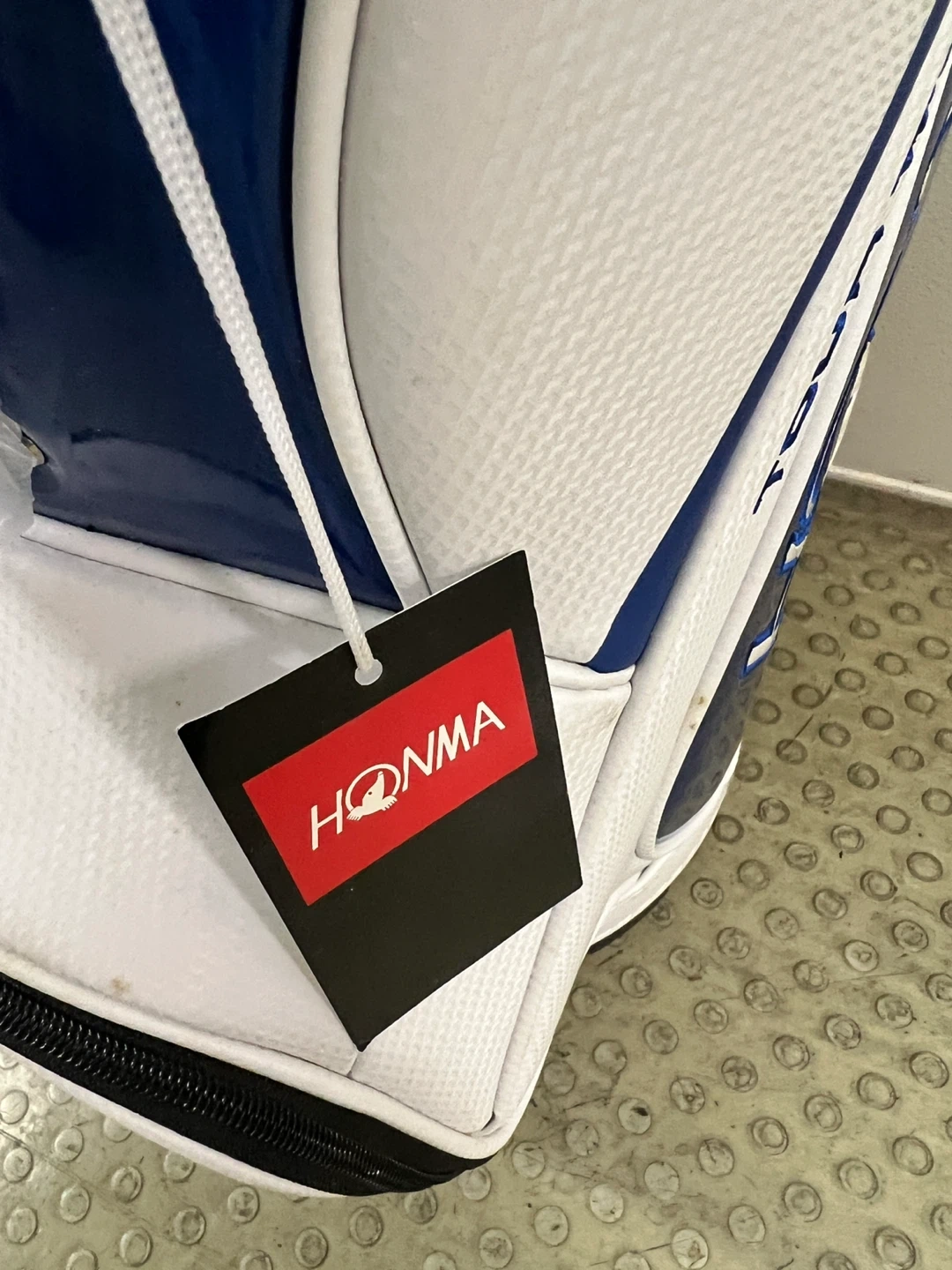 ホンマ TOUR WORLD ミニキャディバッグ 青白の写真3枚目