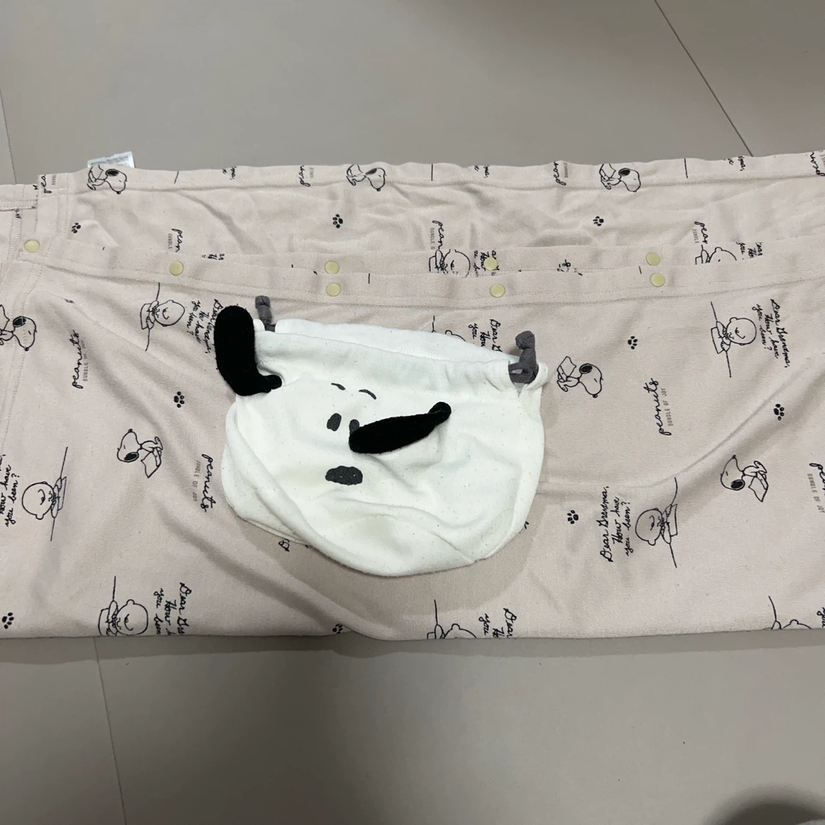 スヌーピー 125×62cm 授乳ケープ