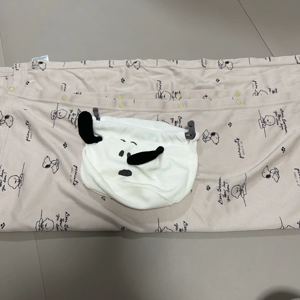 スヌーピー 125×62cm 授乳ケープ