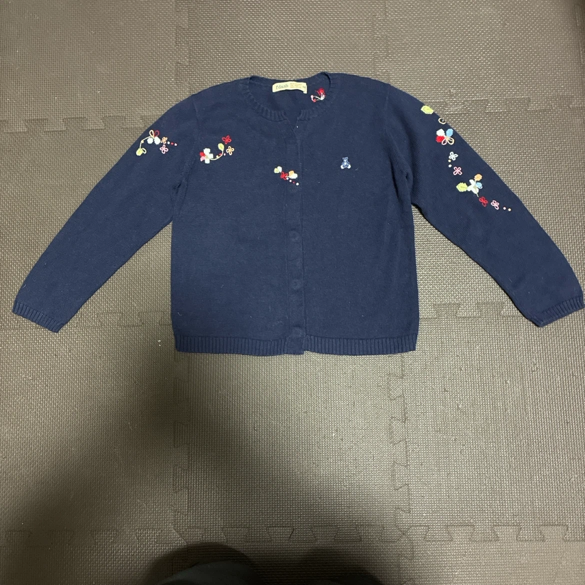 ファミリア カーディガン ネイビー 花柄刺繍 クマワッペン 120cm