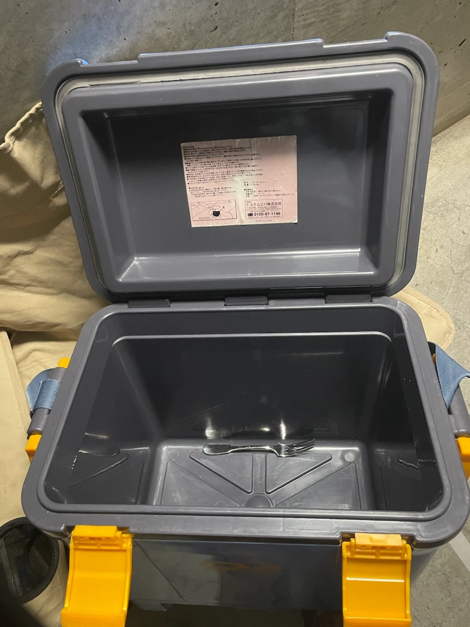 トステムビバ クーラーボックス TH-245の写真4枚目