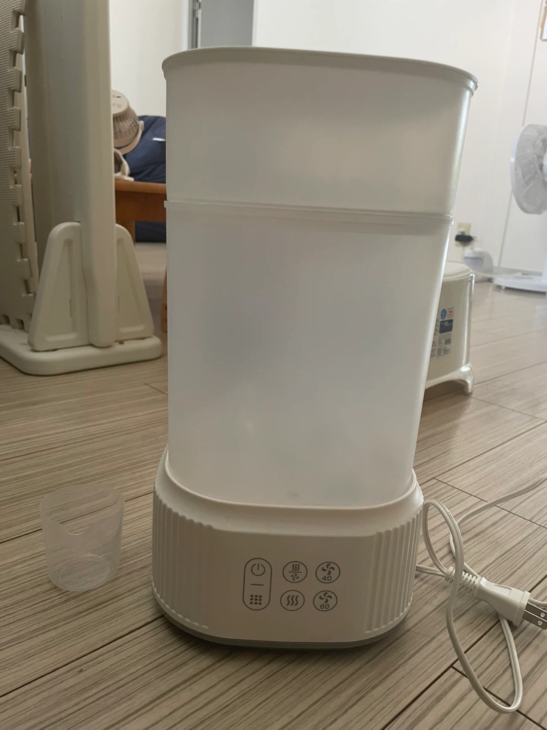 STEAMmate ほ乳びん除菌＆乾燥器 HR-BS501の写真3枚目