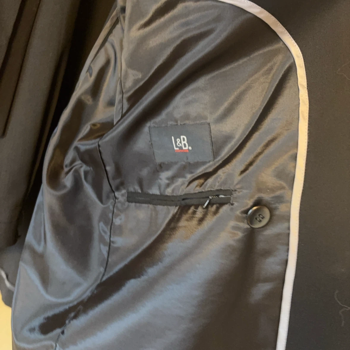 L&B HOMME ダブル喪服。 100AB7の写真2枚目