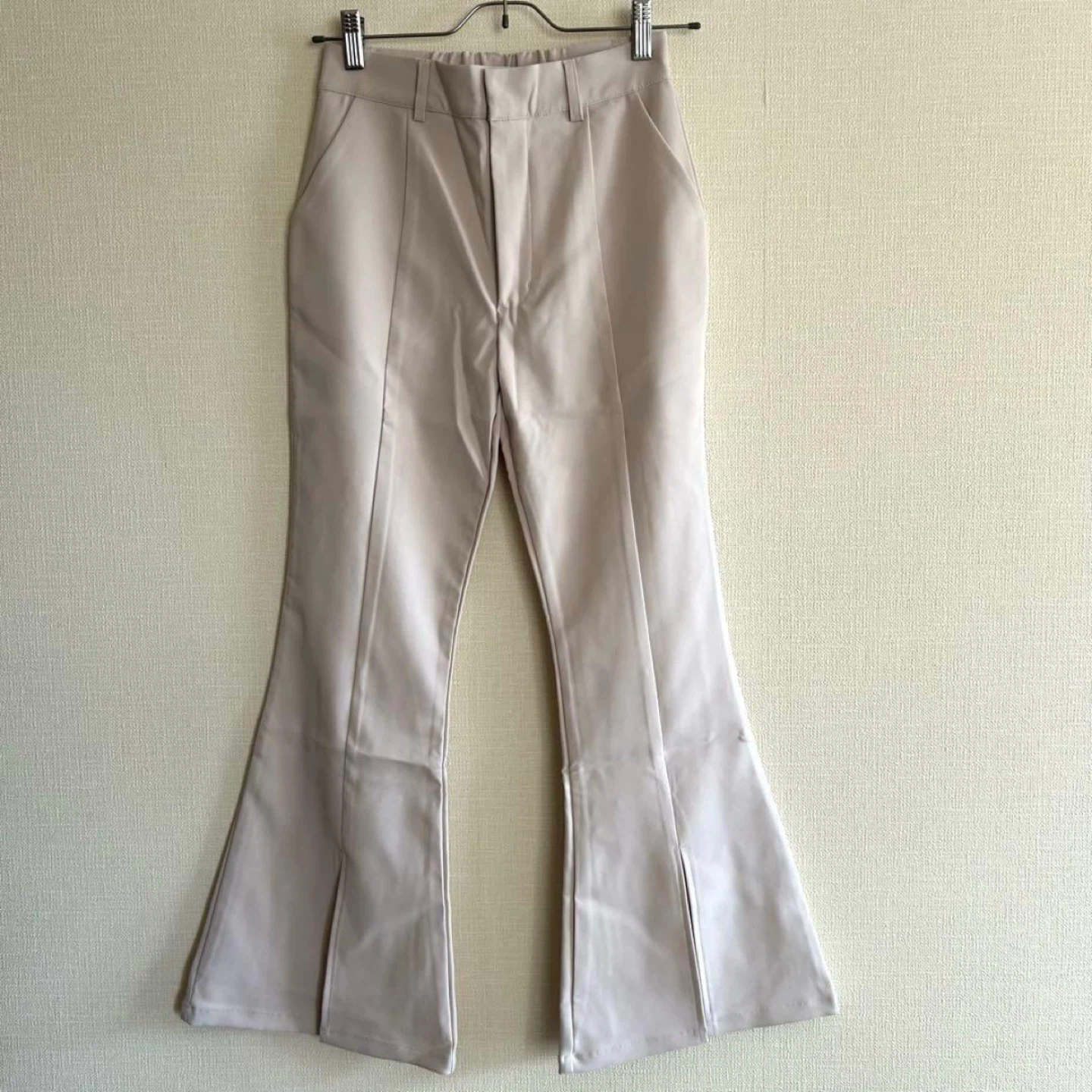 グレイル センターシームスリットパンツ Sサイズ ベージュ