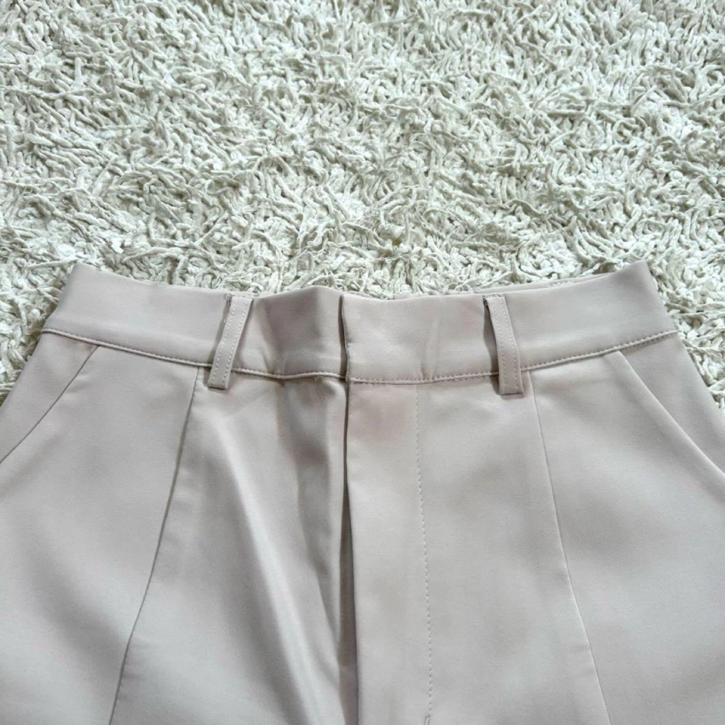 グレイル センターシームスリットパンツ Sサイズ ベージュの写真3枚目
