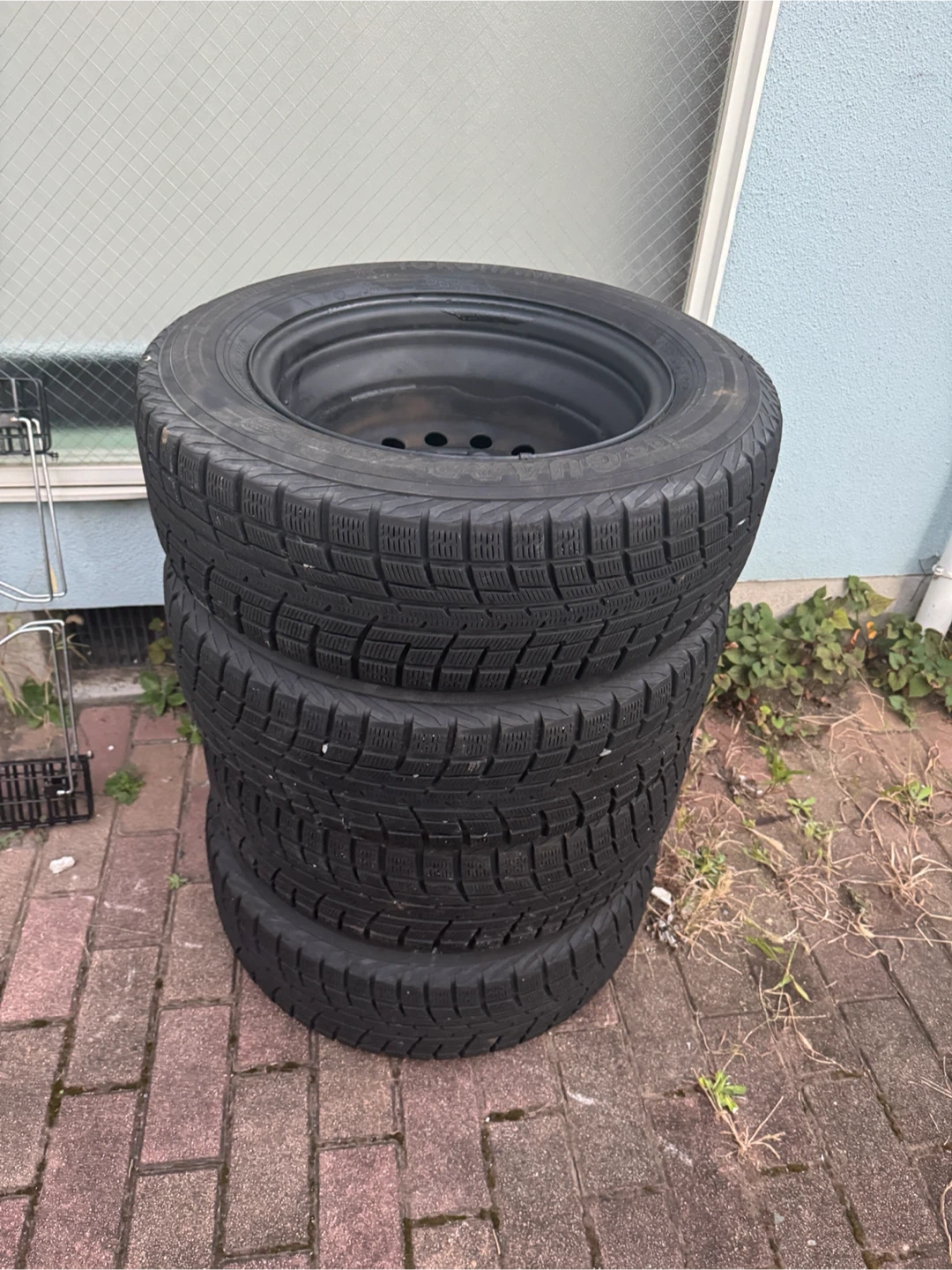 ヨコハマ スタッドレスタイヤ 4本セット 195/65R15