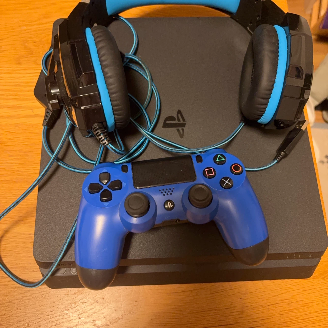 プレイステーション4 本体 コントローラー ヘッドセット