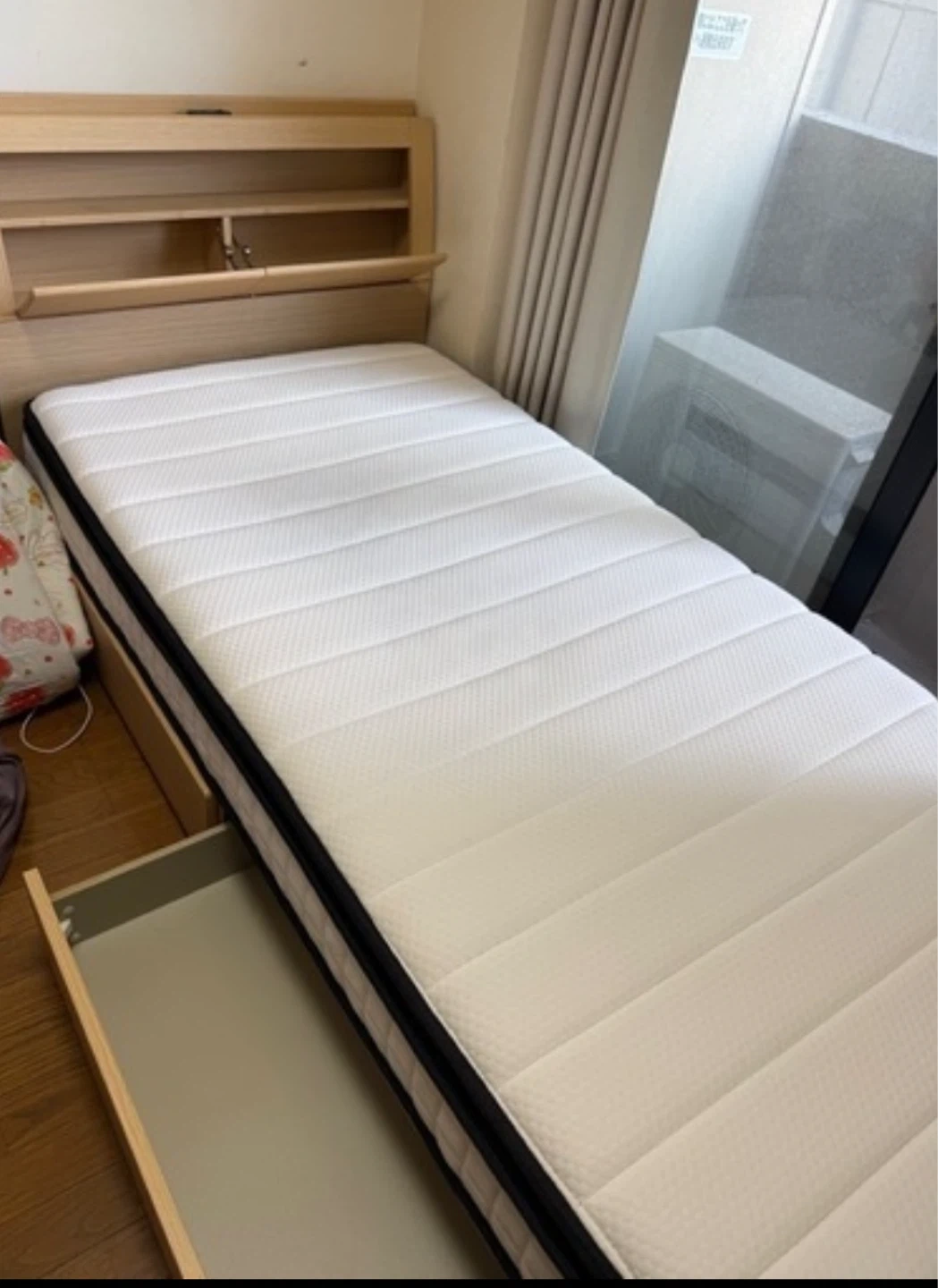 収納付きシングルベッド ナチュラル