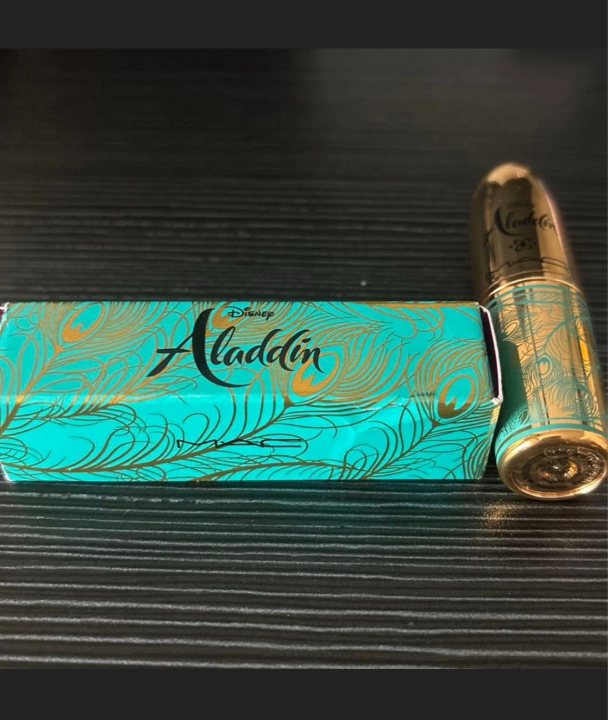 マック アラジン コラボ リップスティック