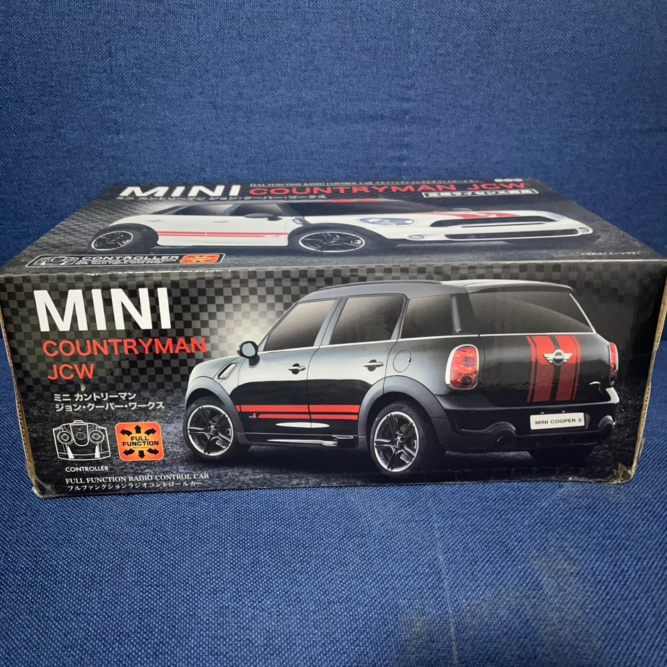 ミニ カントリーマン JCW ラジコン ジャンク 観賞用の写真2枚目