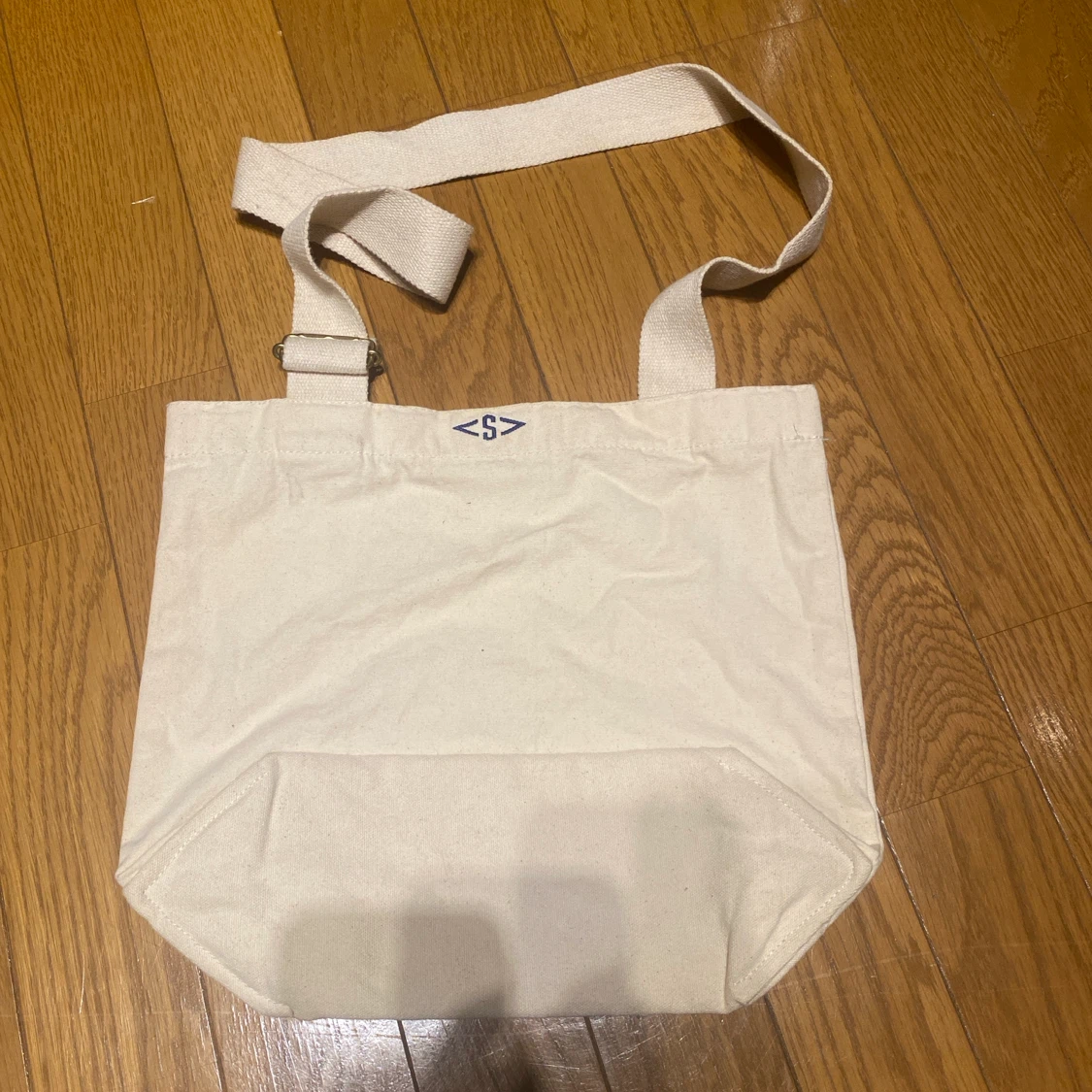 ロンハーマン　ロゴ刺繍入りキャンバスショルダーバッグ