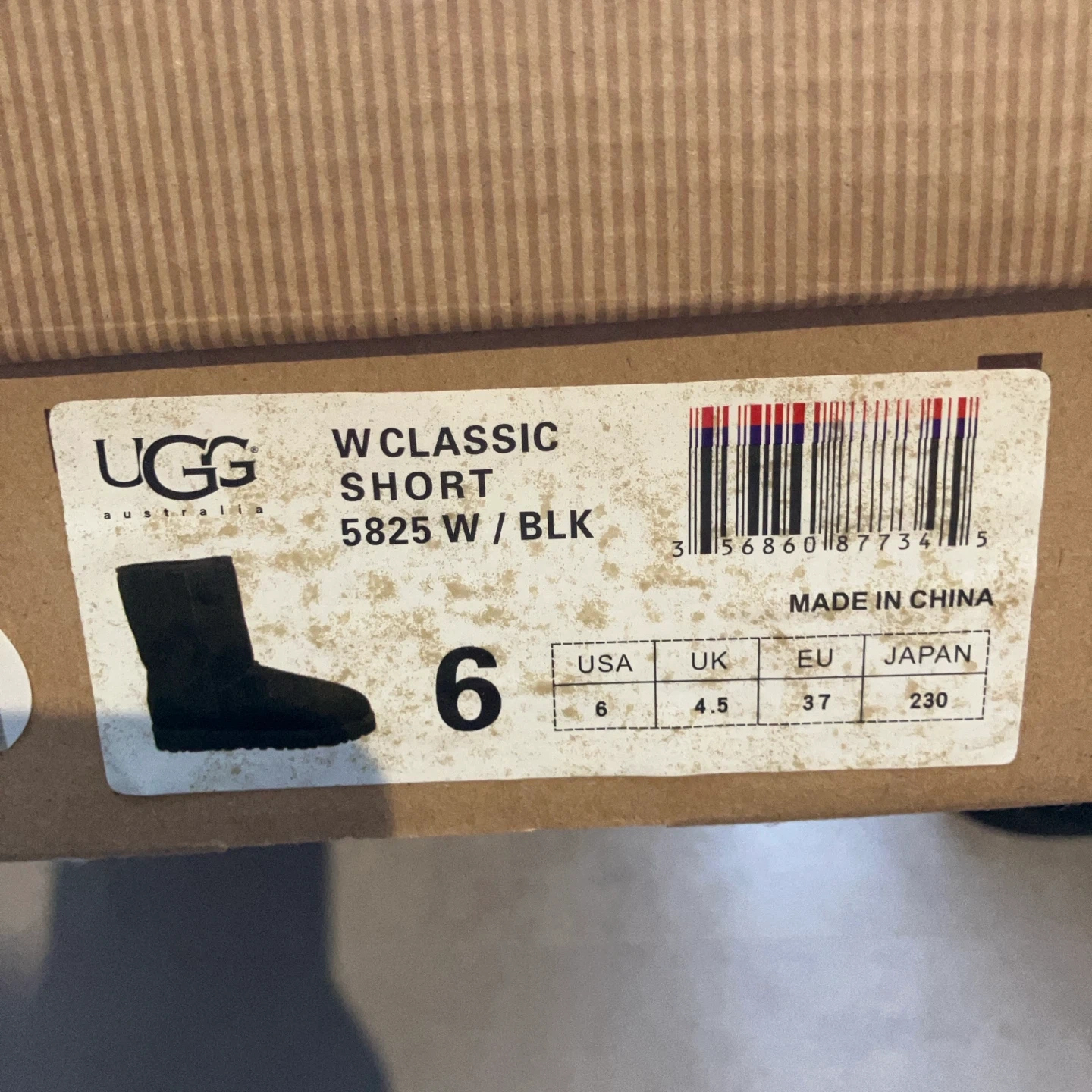 アグ(UGG)ムートンブーツ 黒 23cmの写真4枚目