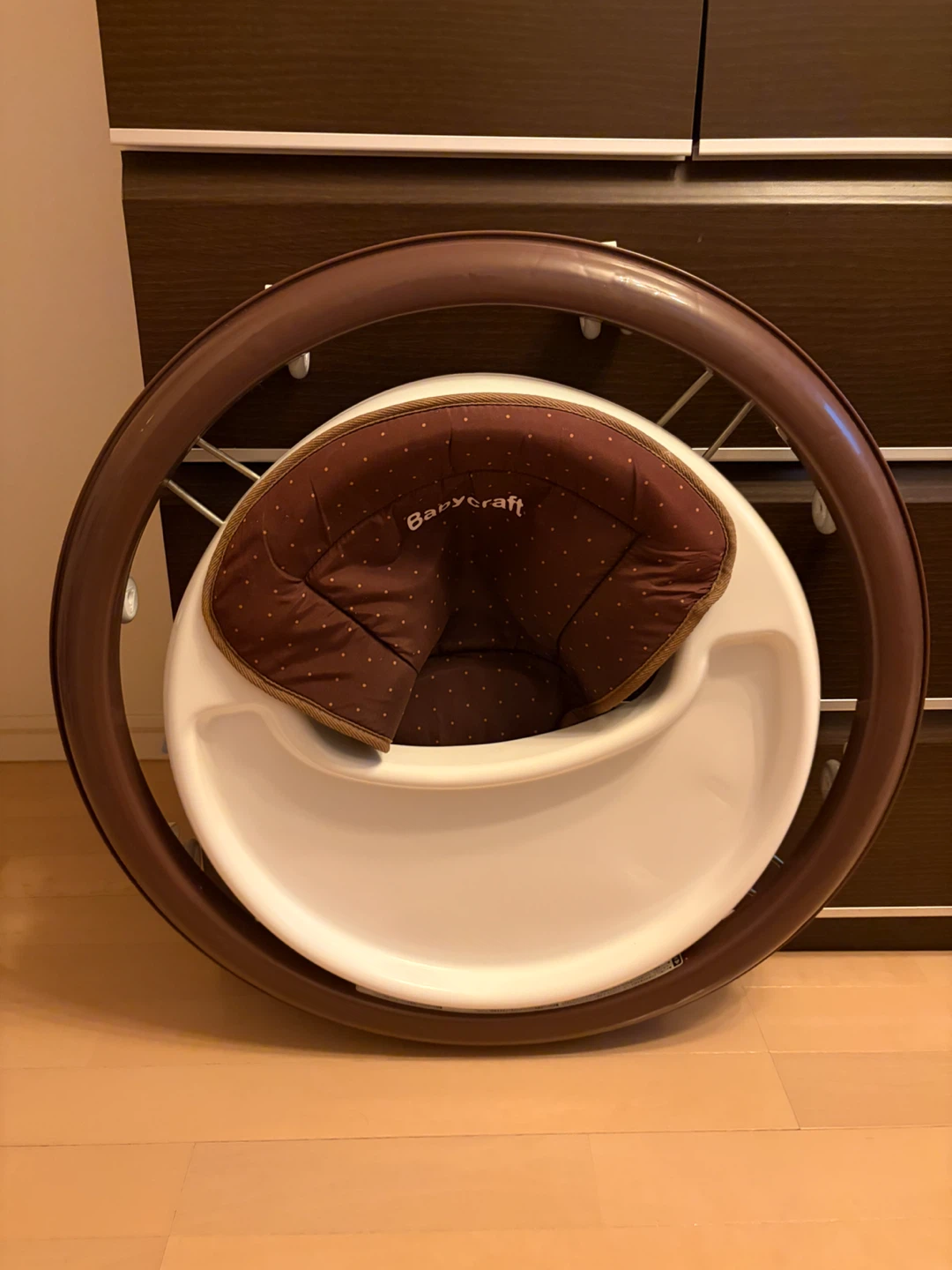 ベビーシンプルウォーカー ベビー歩行器 ブラウンの写真2枚目