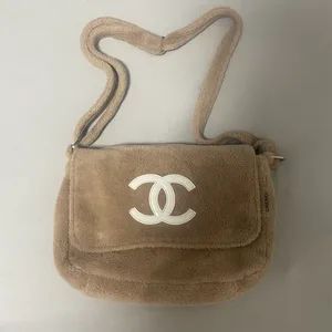 chanel シャネル ノベルティ ショルダー ベージュ