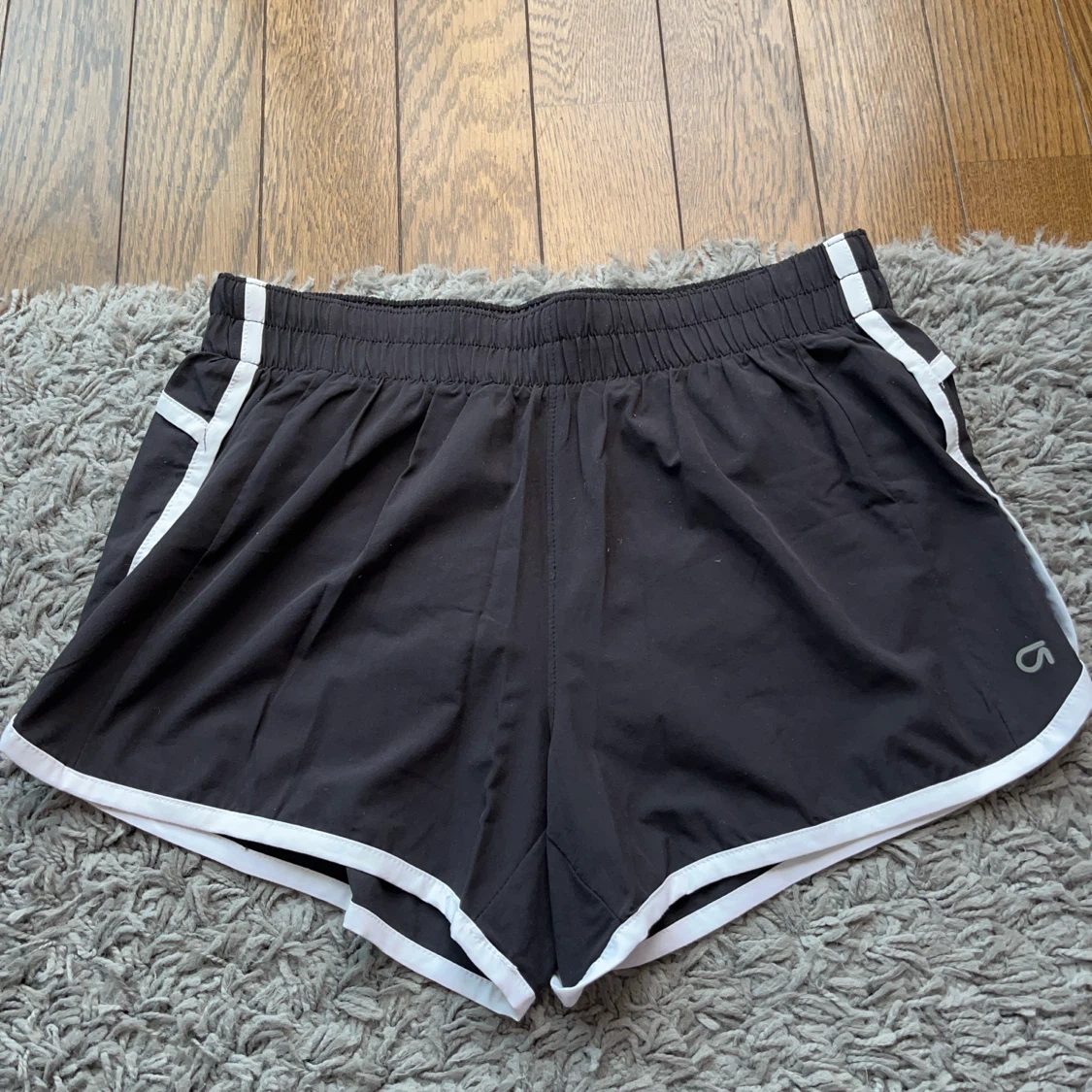 ギャップフィット ショートパンツ ブラック XS