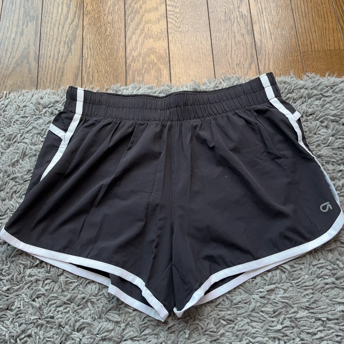 ギャップフィット ショートパンツ ブラック XS