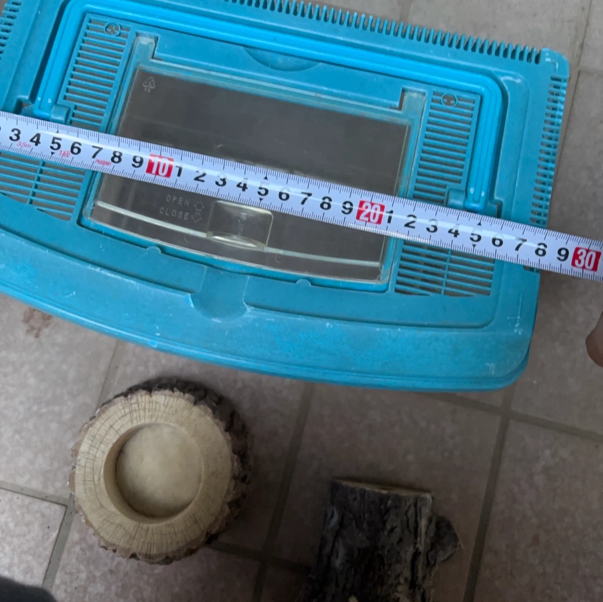 昆虫飼育ケース・木製風の置物セットの写真8枚目