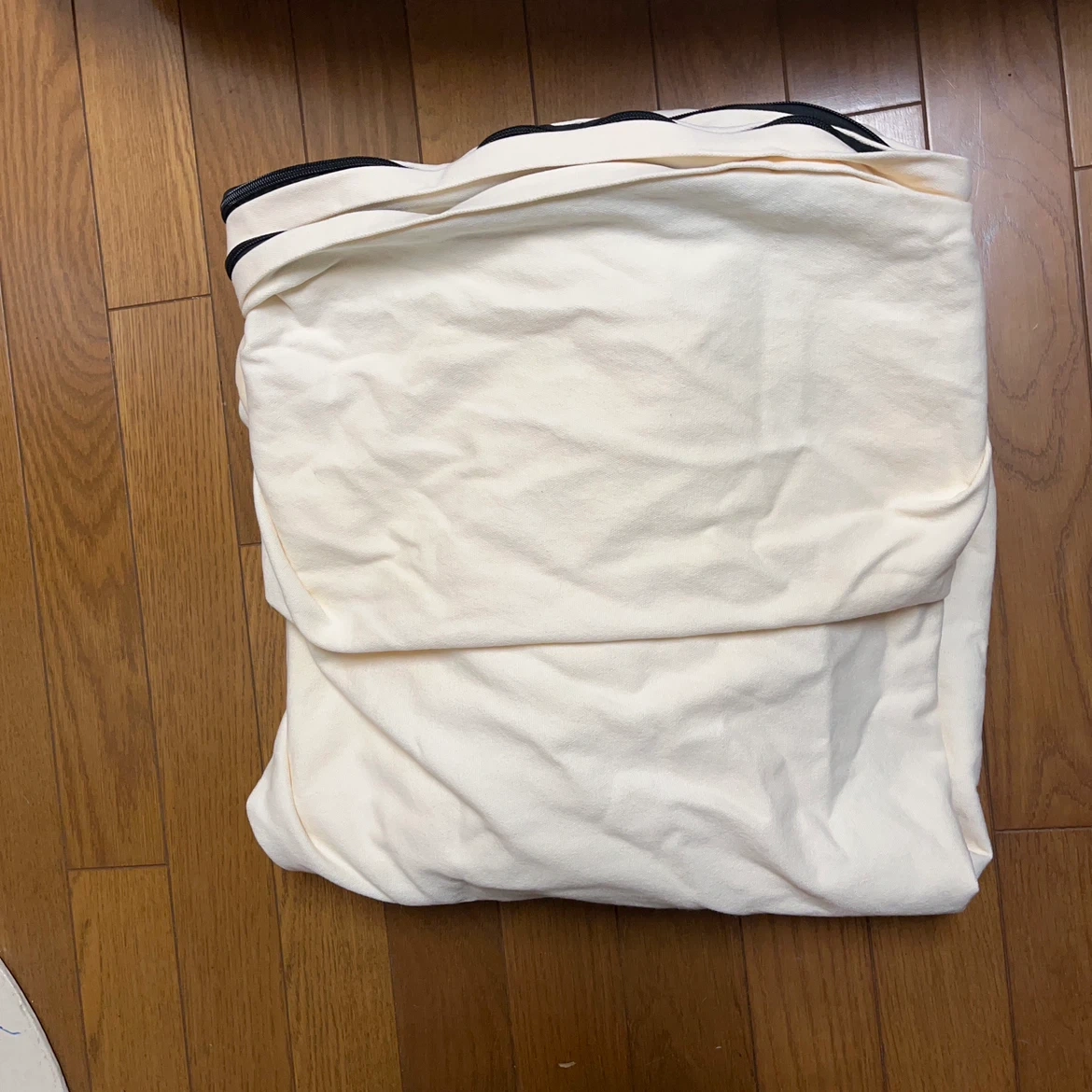 エムール ペット犬用3Dベッド XL アイボリーの写真3枚目