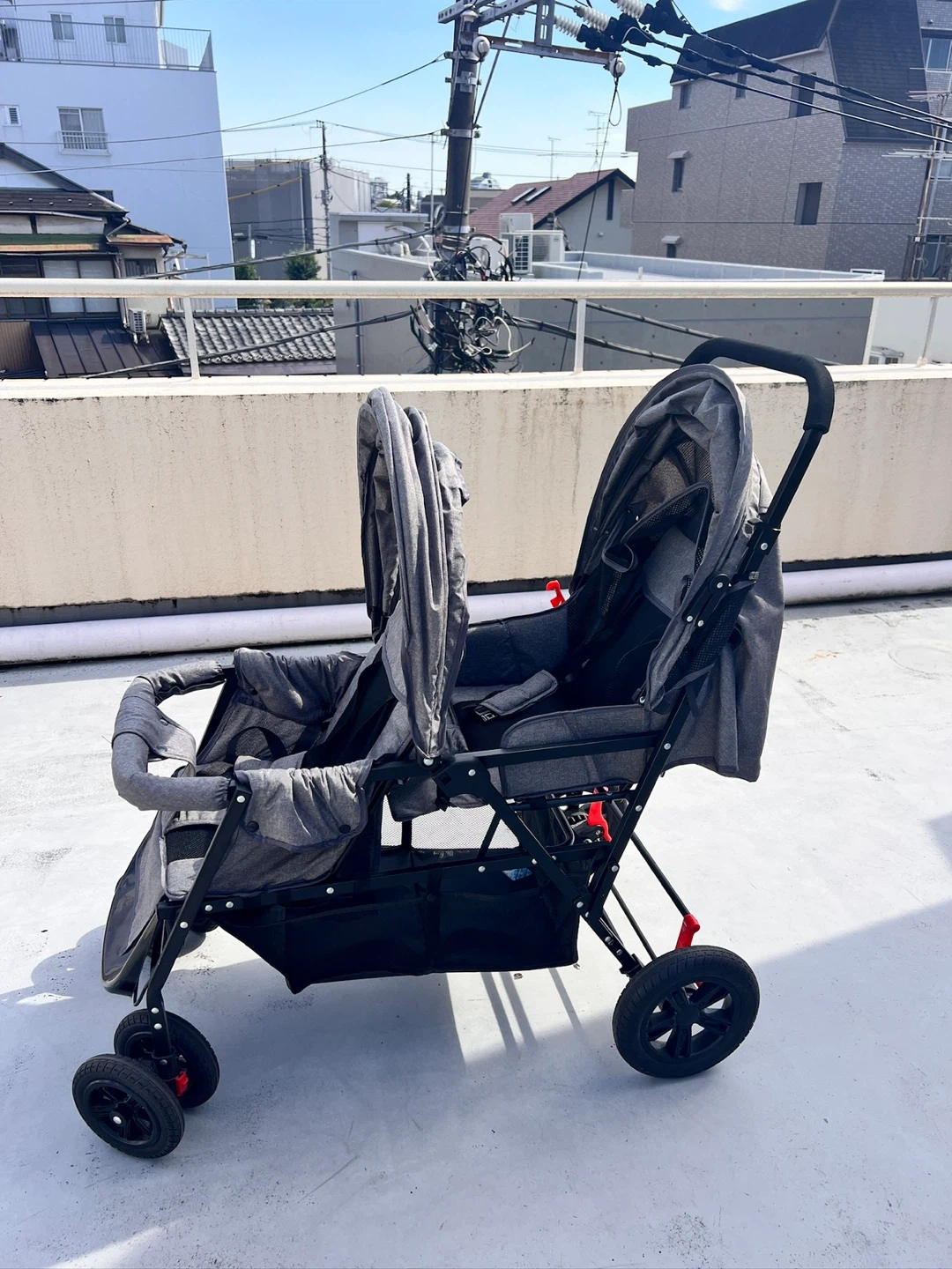 二人乗りベビーカー グレーの写真4枚目