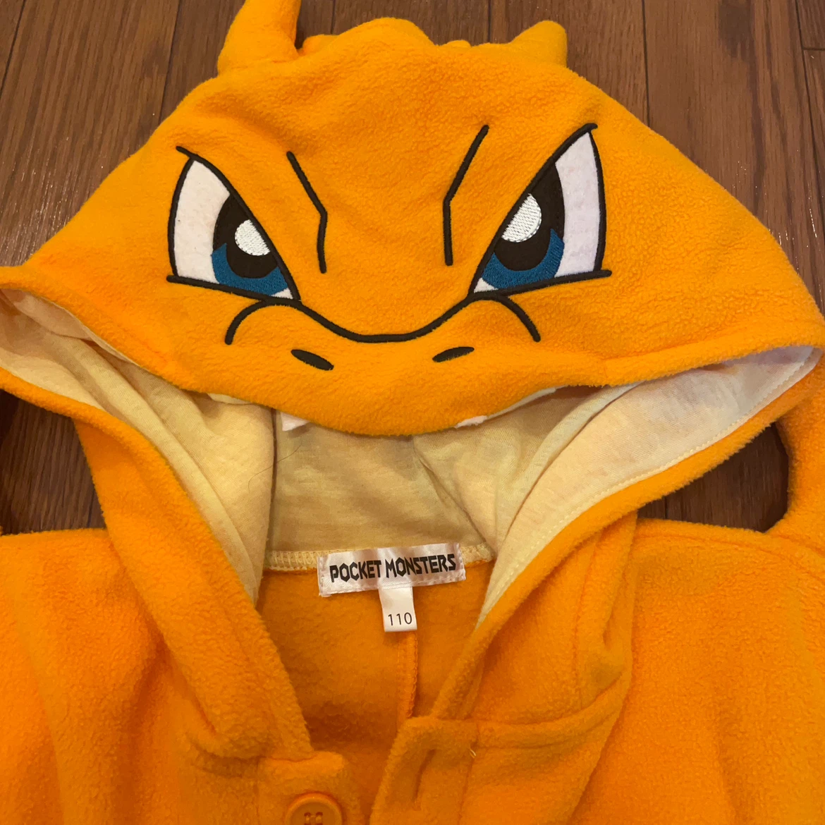 ポケモン リザードン 着ぐるみ 110cmの写真2枚目