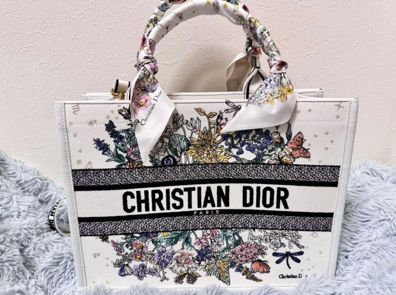 完売品 Diorブックトートミディアム スカーフ×2
