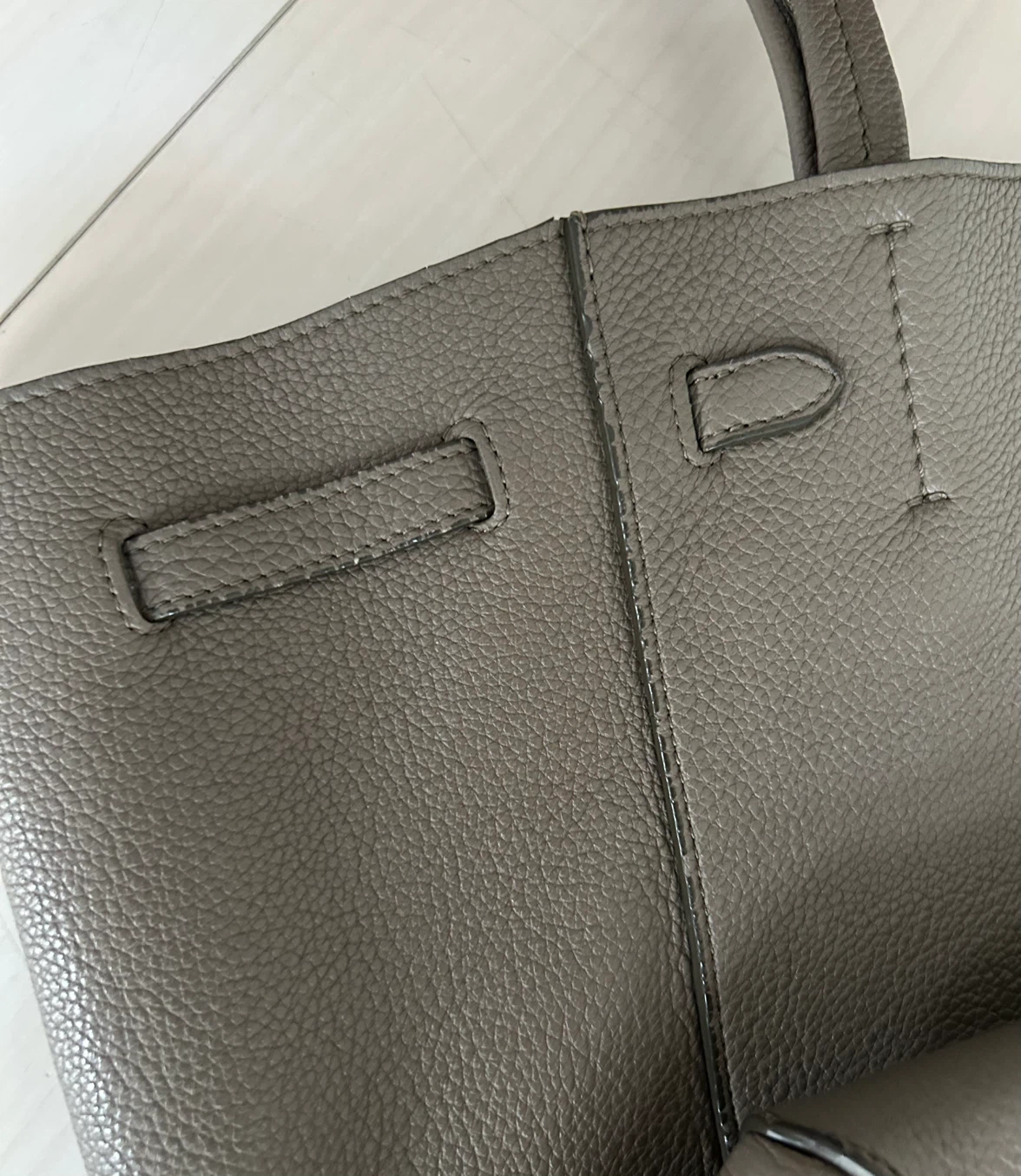 CELINE セリーヌ カバファントム トートバッグの写真4枚目