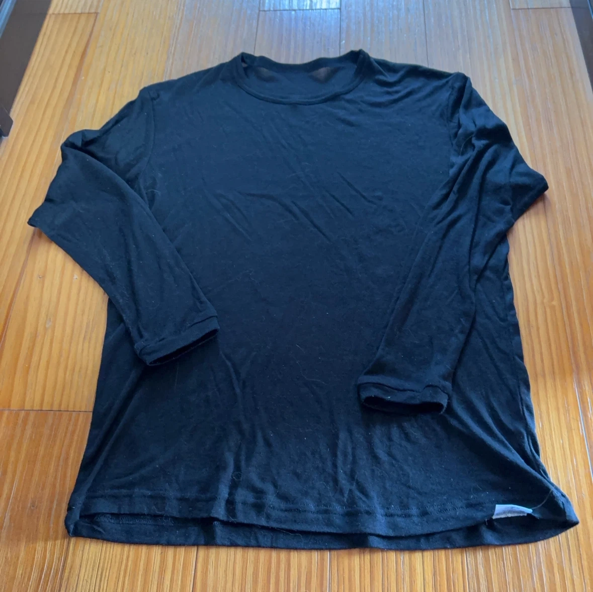 長袖Tシャツ ブラック