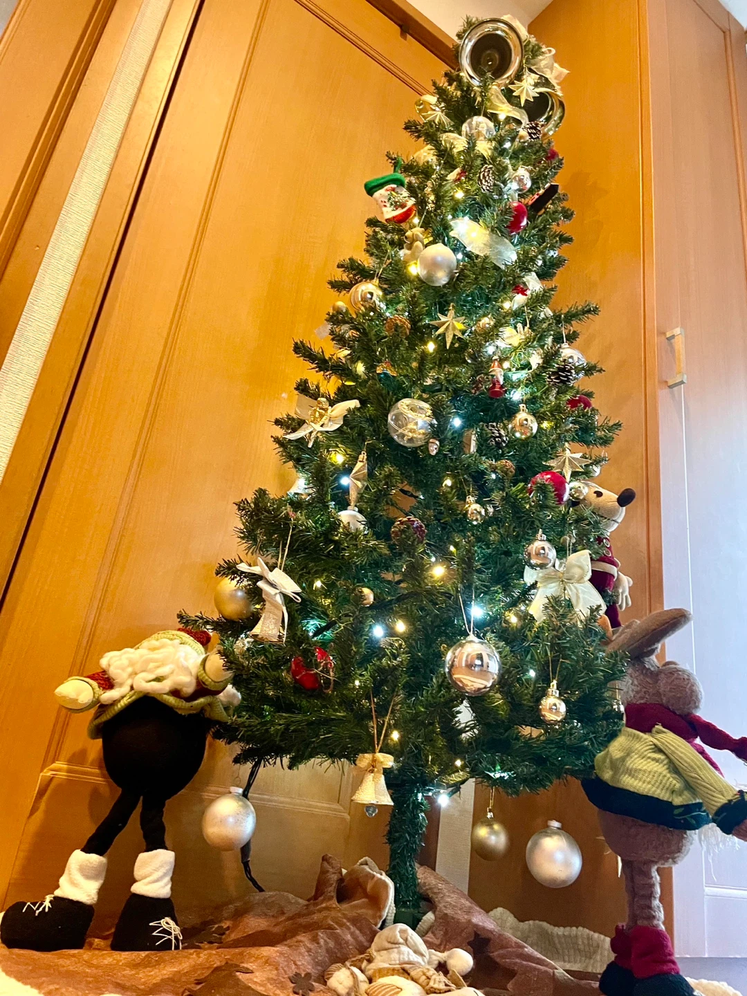 クリスマスツリー 飾り付きの写真2枚目