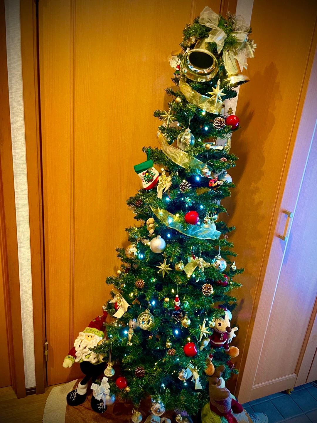 クリスマスツリー 飾り付き