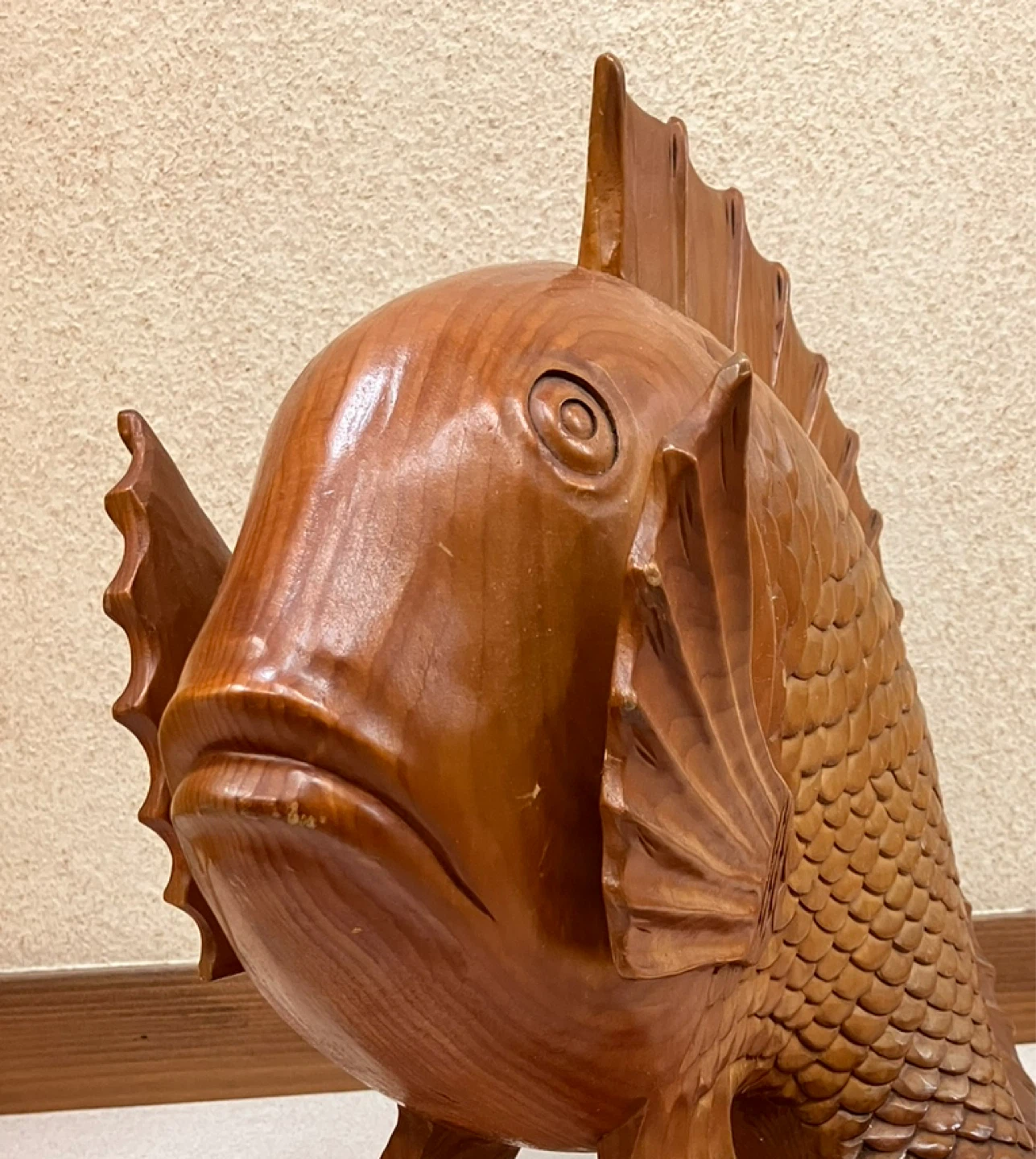 木彫り　鯛