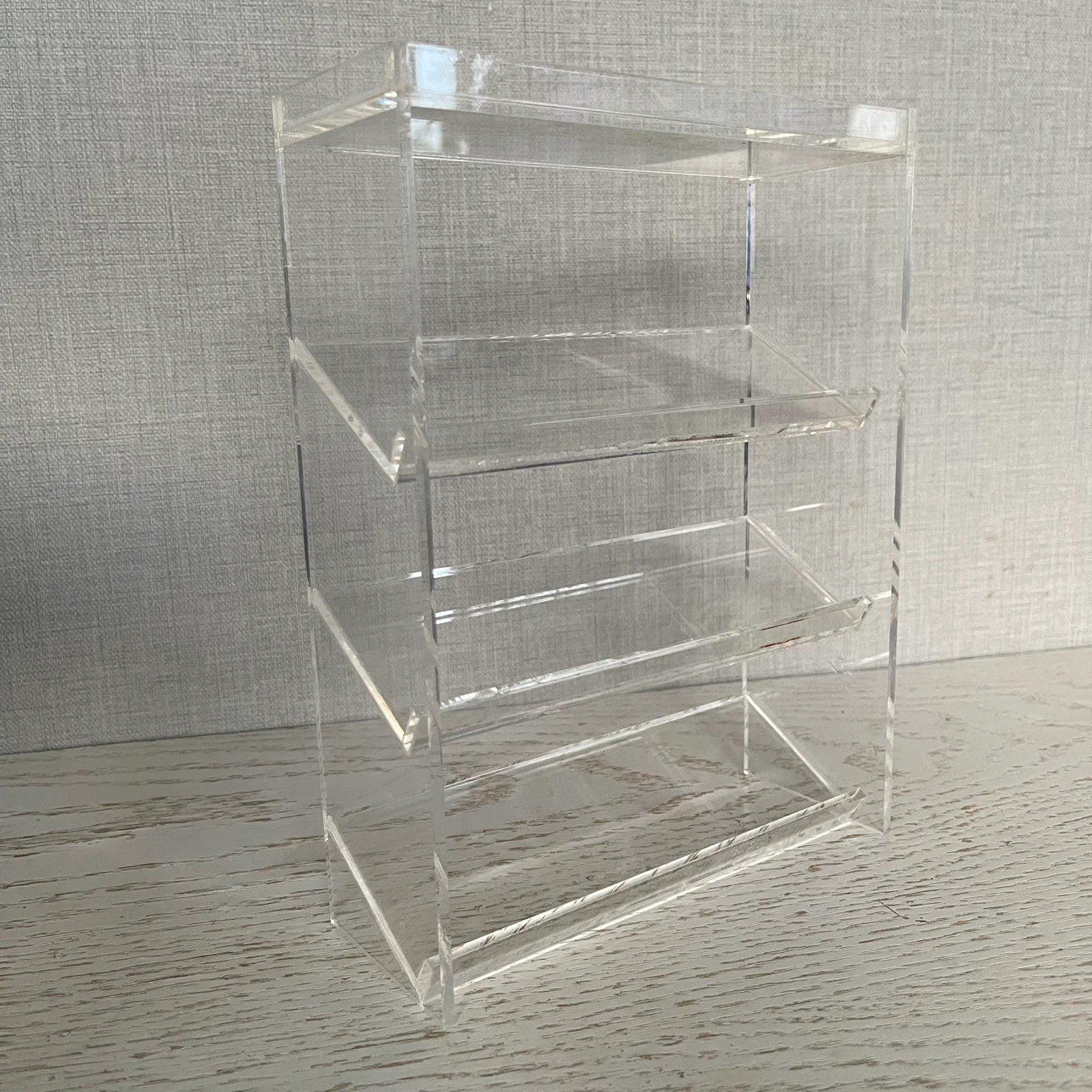 無印良品アクリルディスプレイスタンド 3段