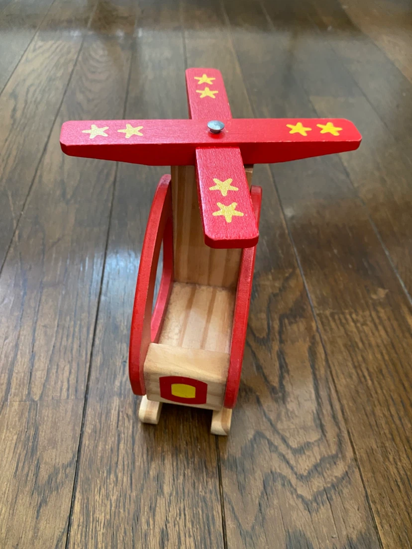 木製 ヘリコプター おもちゃ 赤の写真2枚目