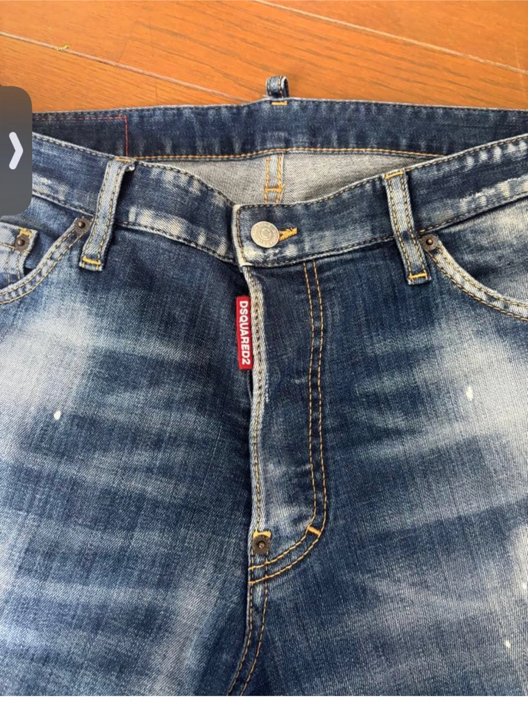 ディースクエアード デニムパンツ ダメージ加工の写真2枚目