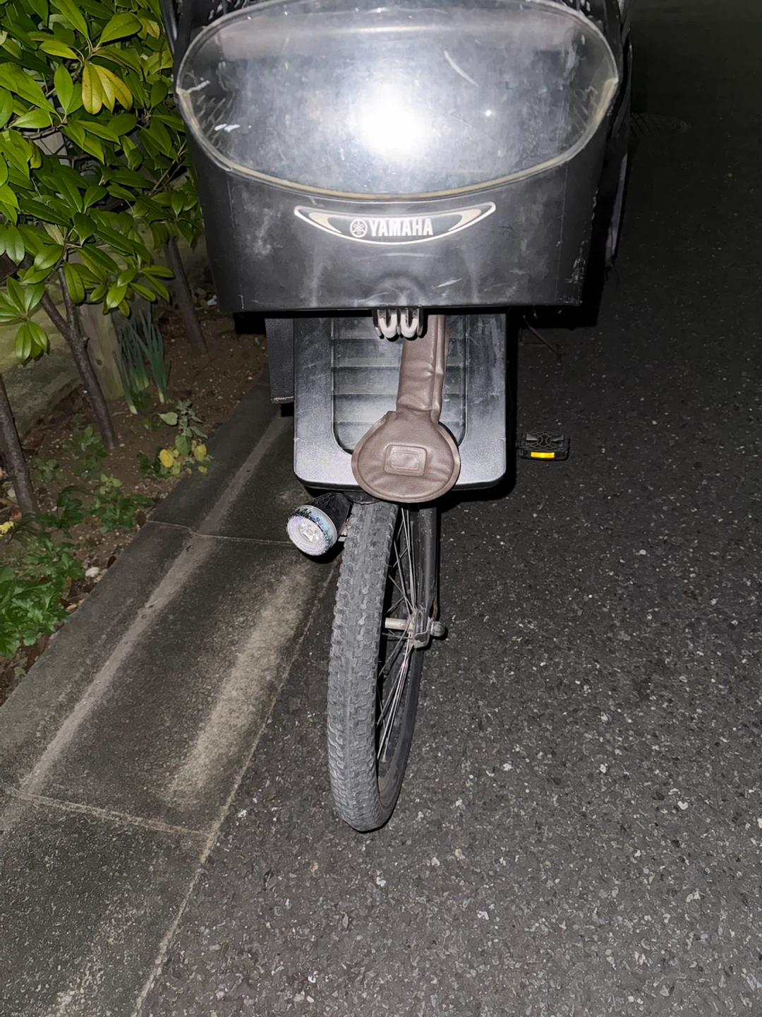 ヤマハ 電動自転車 ブラックの写真6枚目