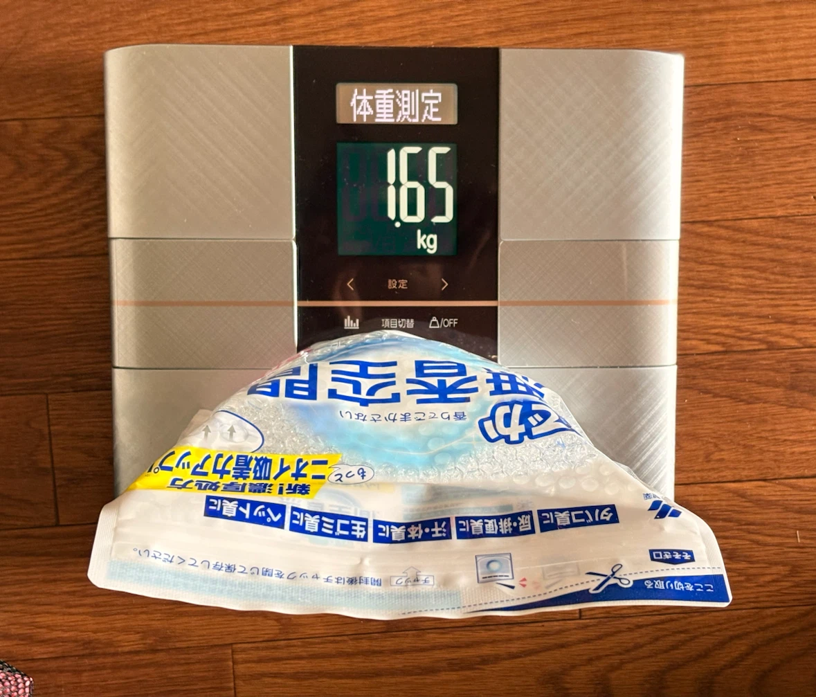 小林製薬 ドでか無香空間 詰替用 2点セットの写真4枚目